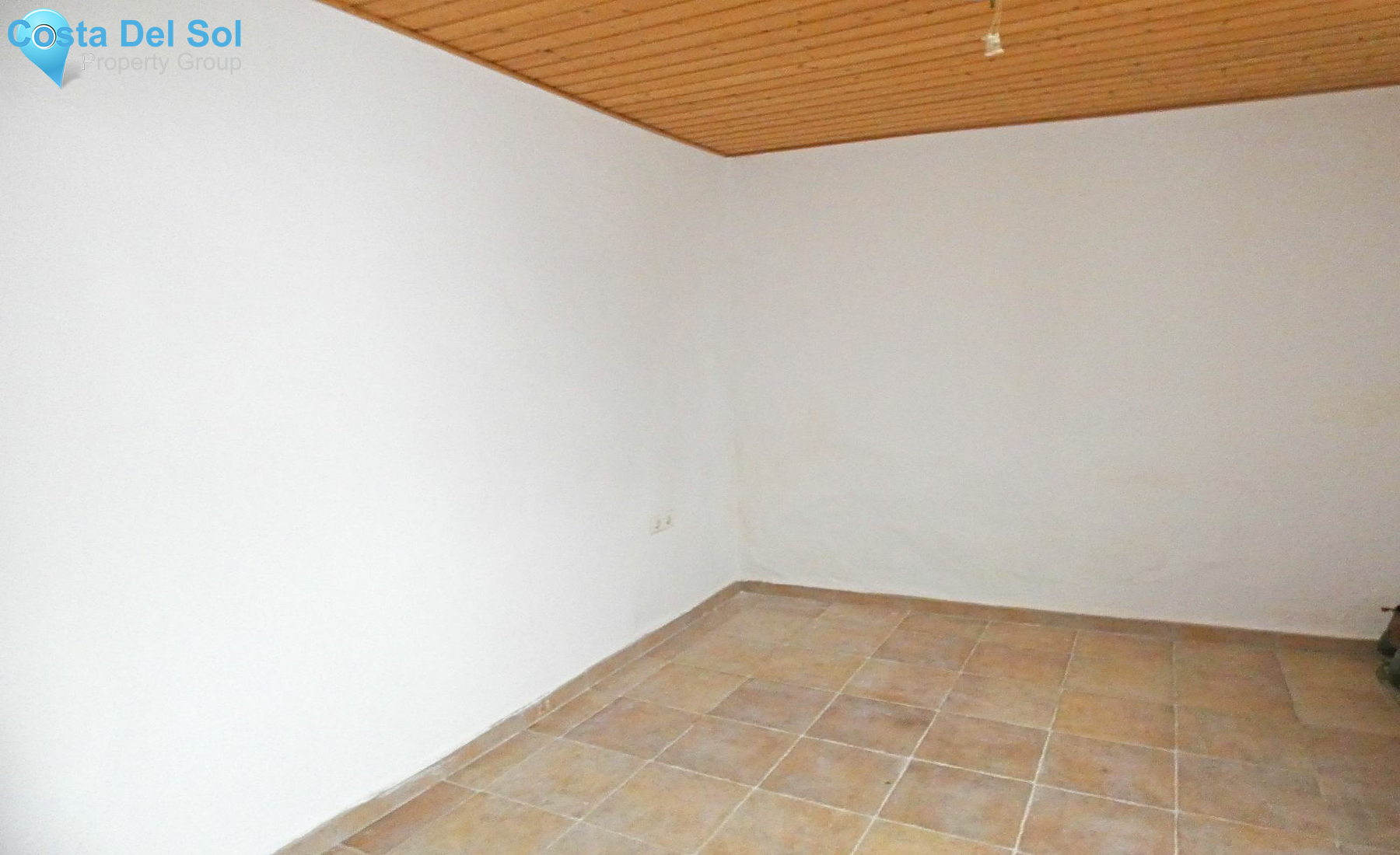 Townhouse in Alhaurín el Grande-1132384