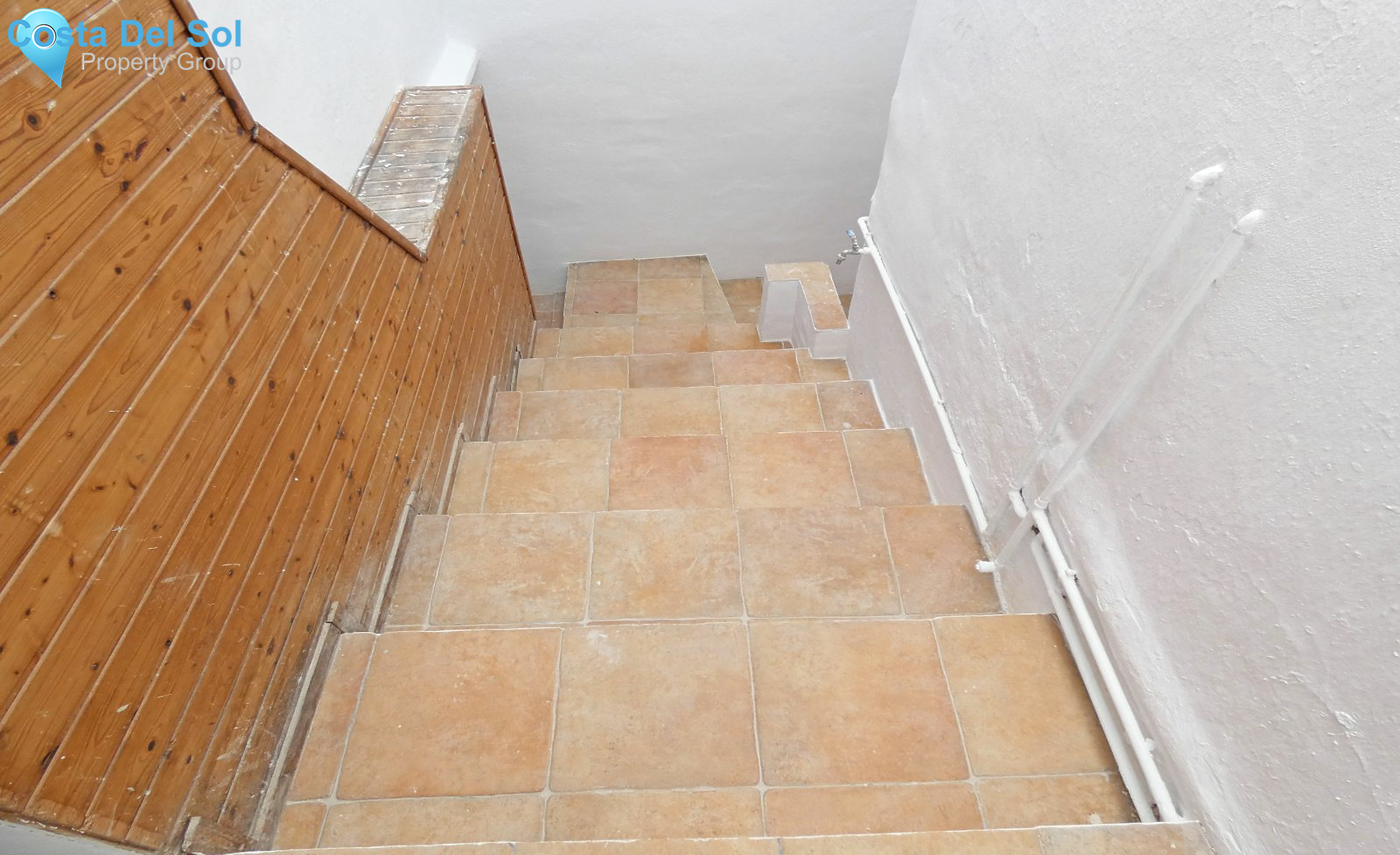 Townhouse in Alhaurín el Grande-1132374