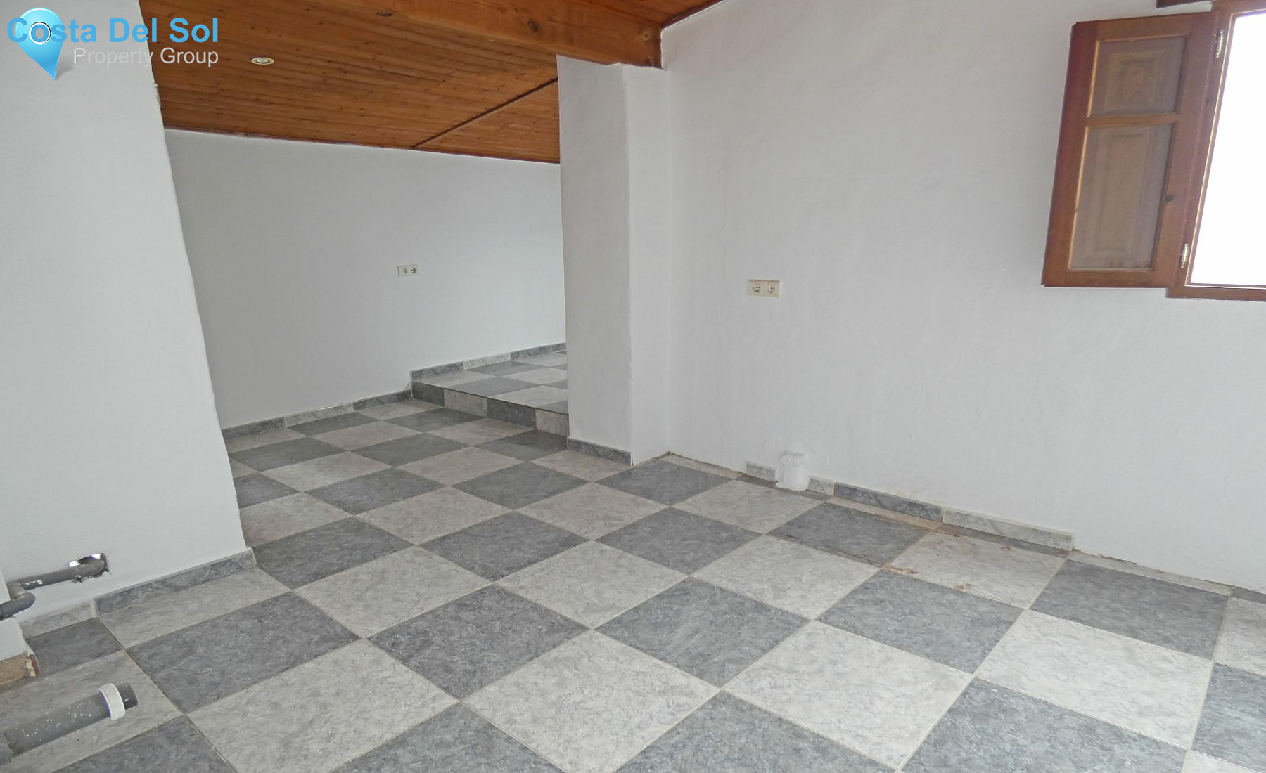 Townhouse in Alhaurín el Grande-1132376