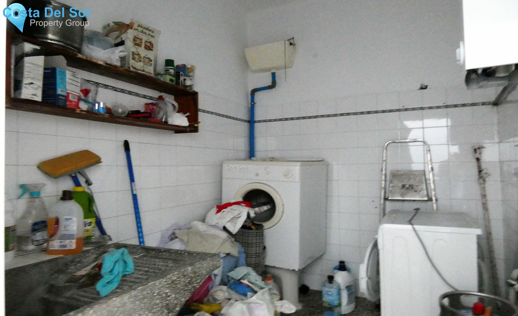 Townhouse in Alhaurín el Grande-1132590