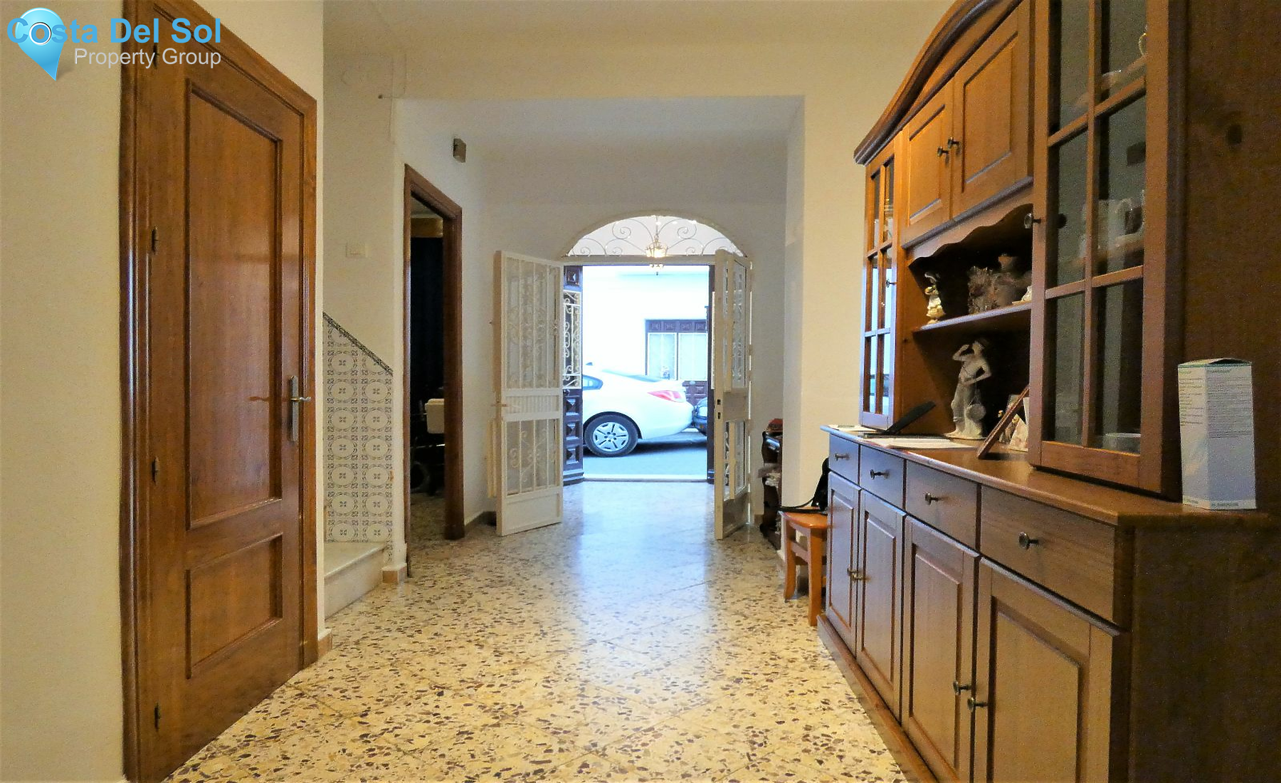 Townhouse in Alhaurín el Grande-1132579