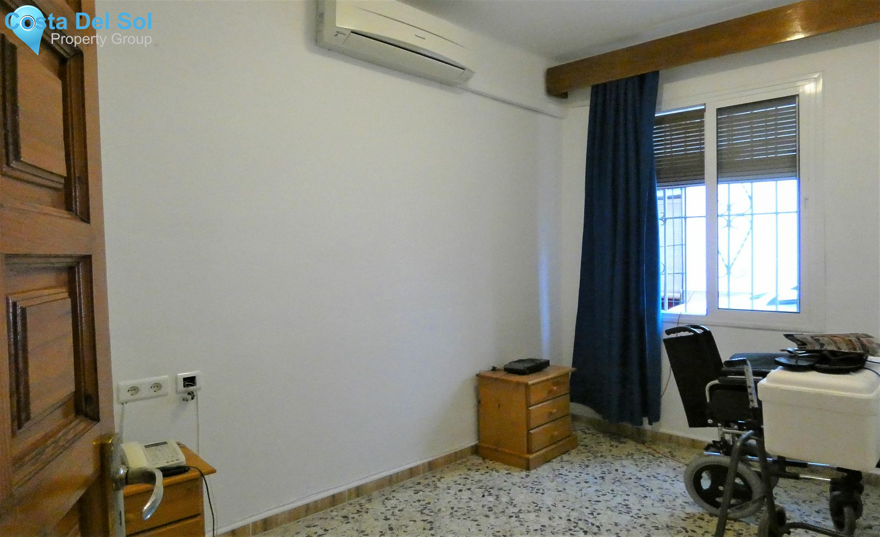 Townhouse in Alhaurín el Grande-1132582