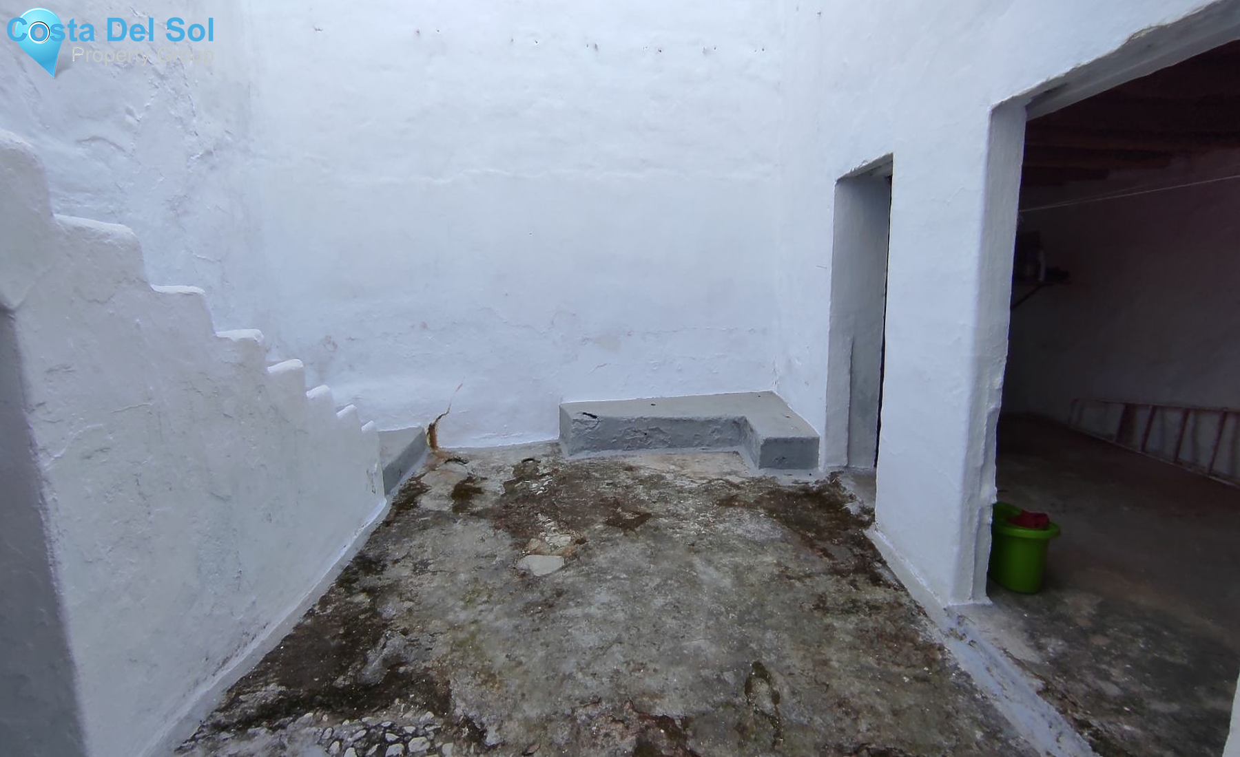 Townhouse in Alhaurín el Grande-1132663