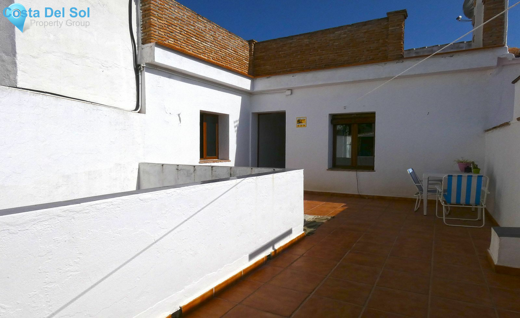 Townhouse in Alhaurín el Grande-1148840