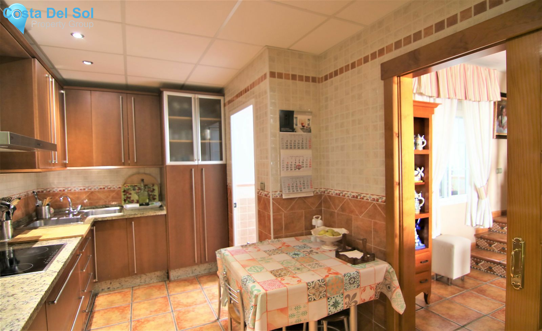 Townhouse in Alhaurín el Grande-1388728