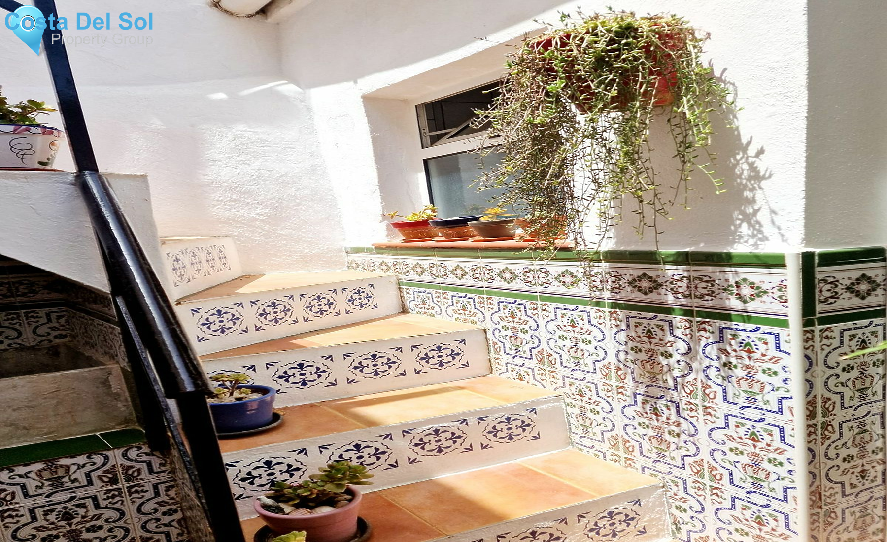 Townhouse in Alhaurín el Grande-1420394