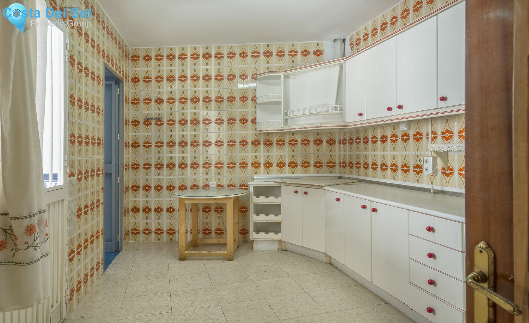 Townhouse in Alhaurín el Grande-1464096