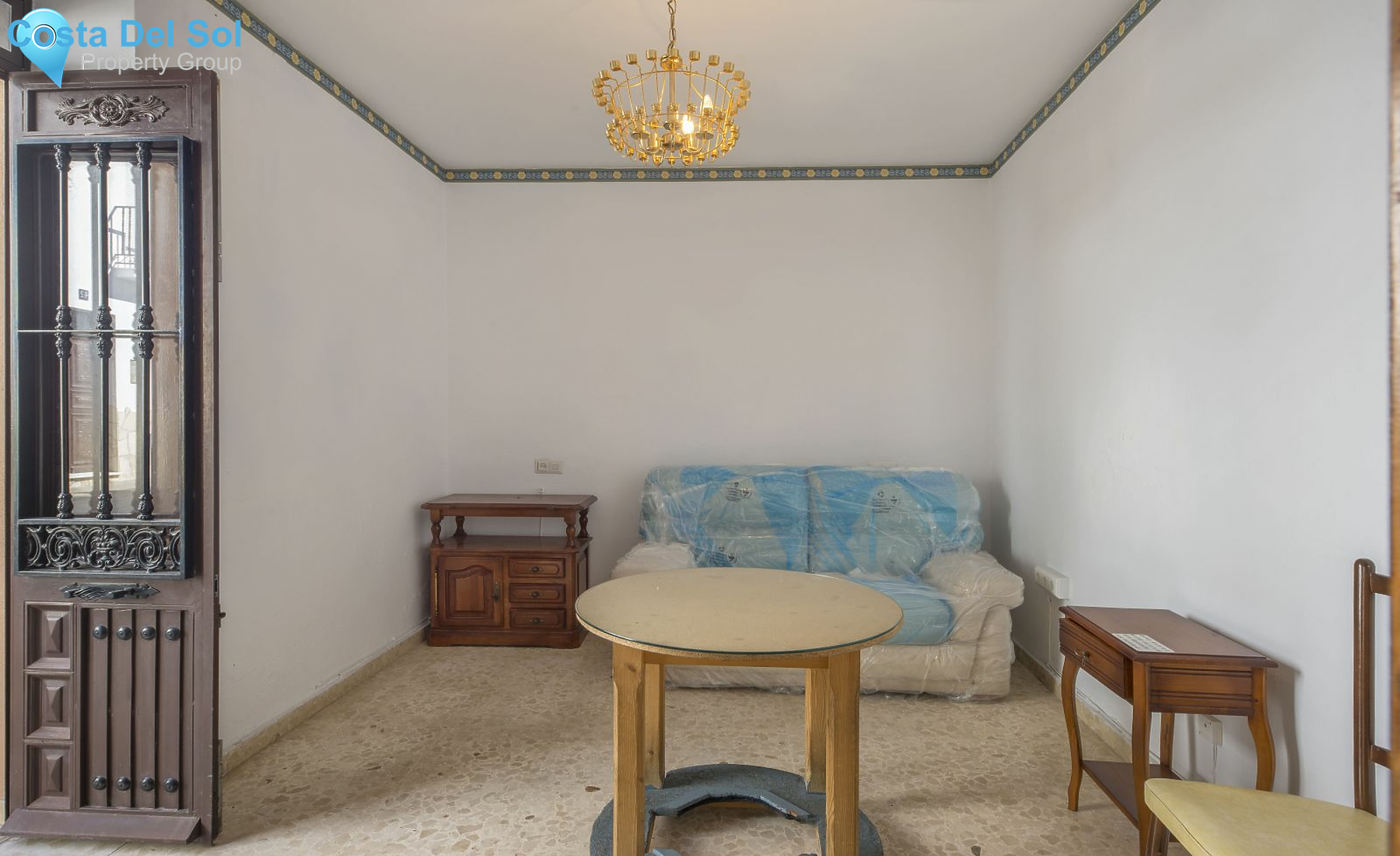 Townhouse in Alhaurín el Grande-1464086