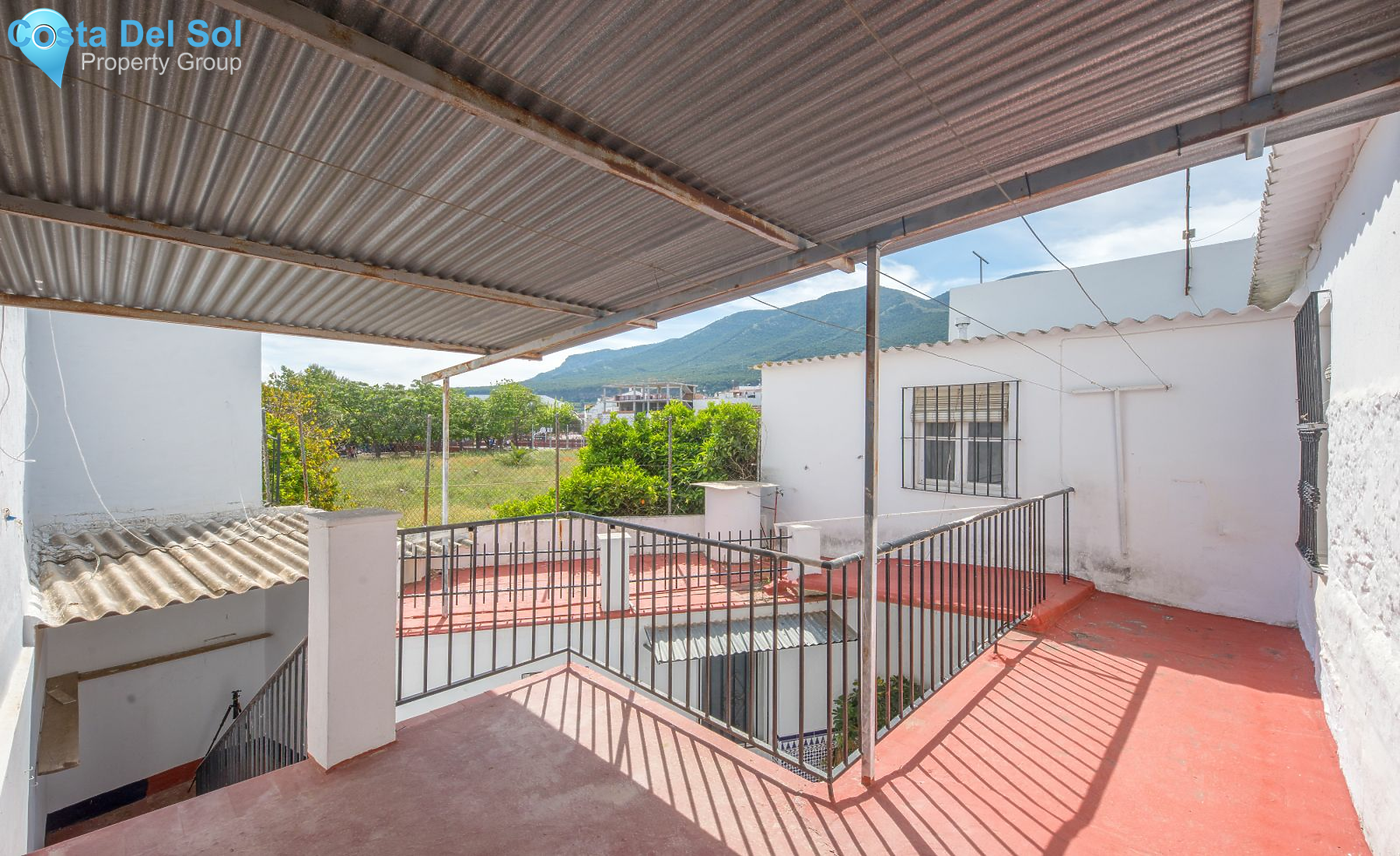 Townhouse in Alhaurín el Grande-1464088