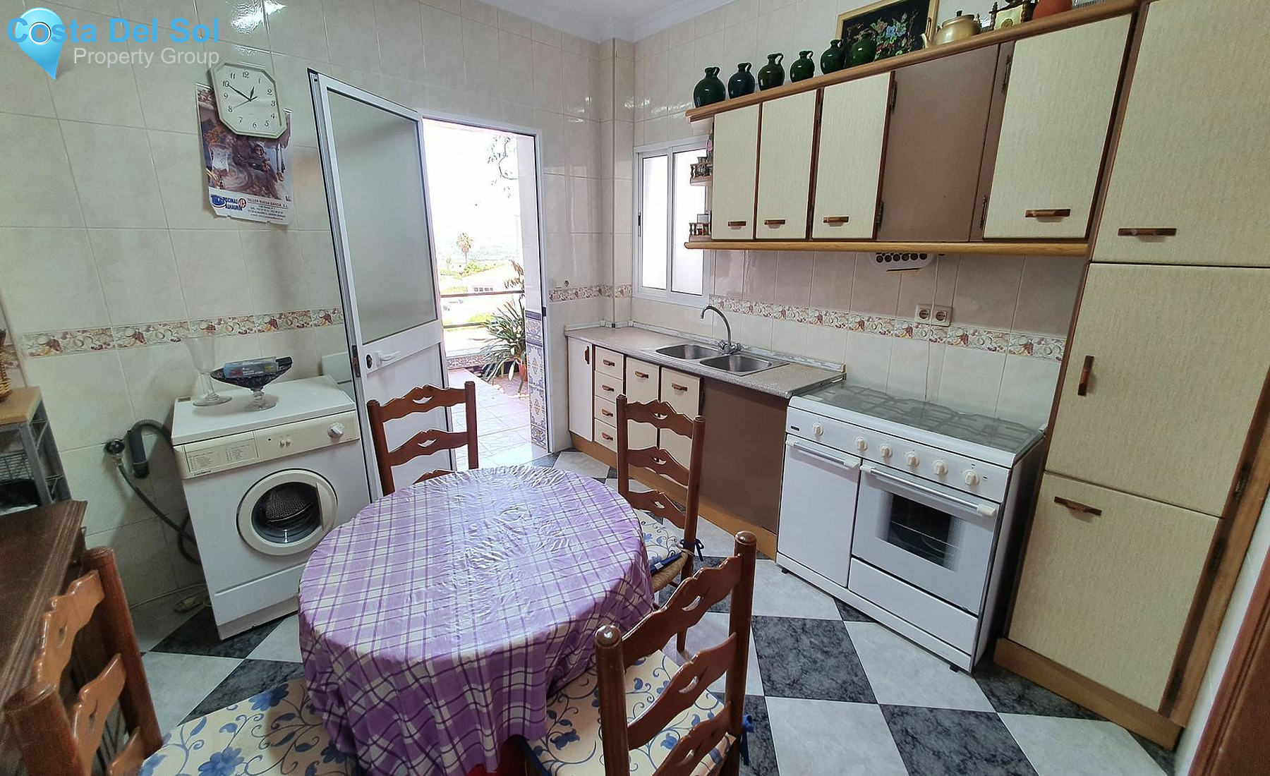 Townhouse in Alhaurín el Grande-1472206