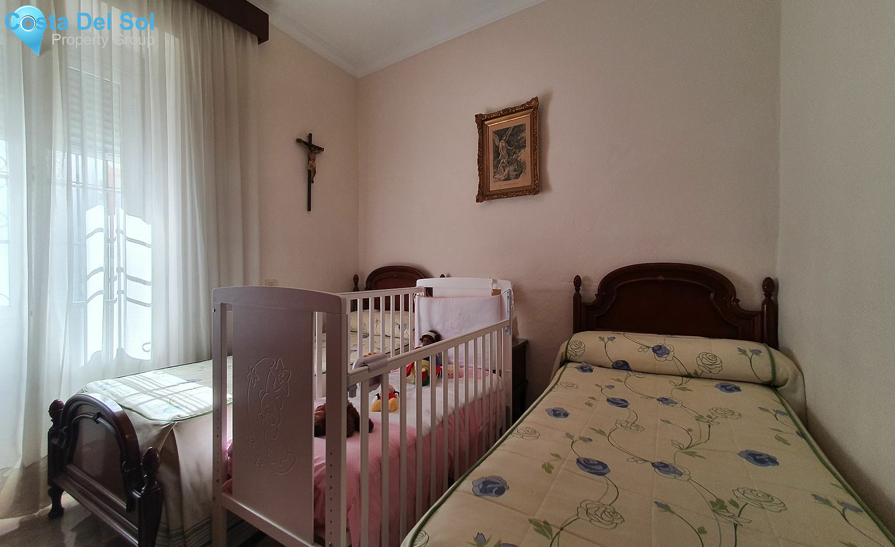 Townhouse in Alhaurín el Grande-1533076