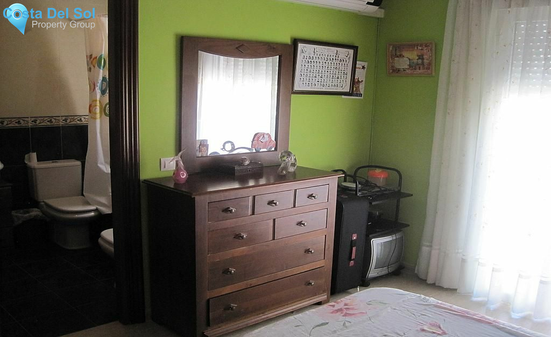 Townhouse in Almayate-1221354