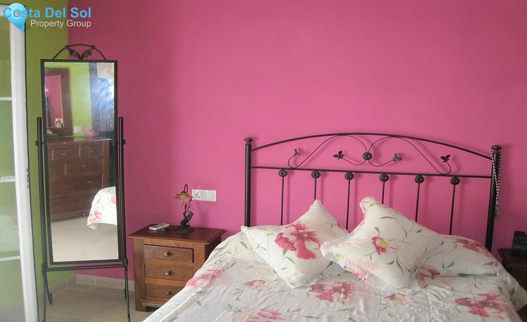 Townhouse in Almayate-1221355