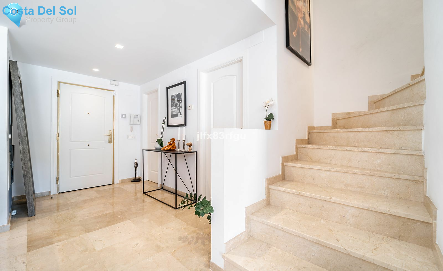 Townhouse in Aloha-1444377