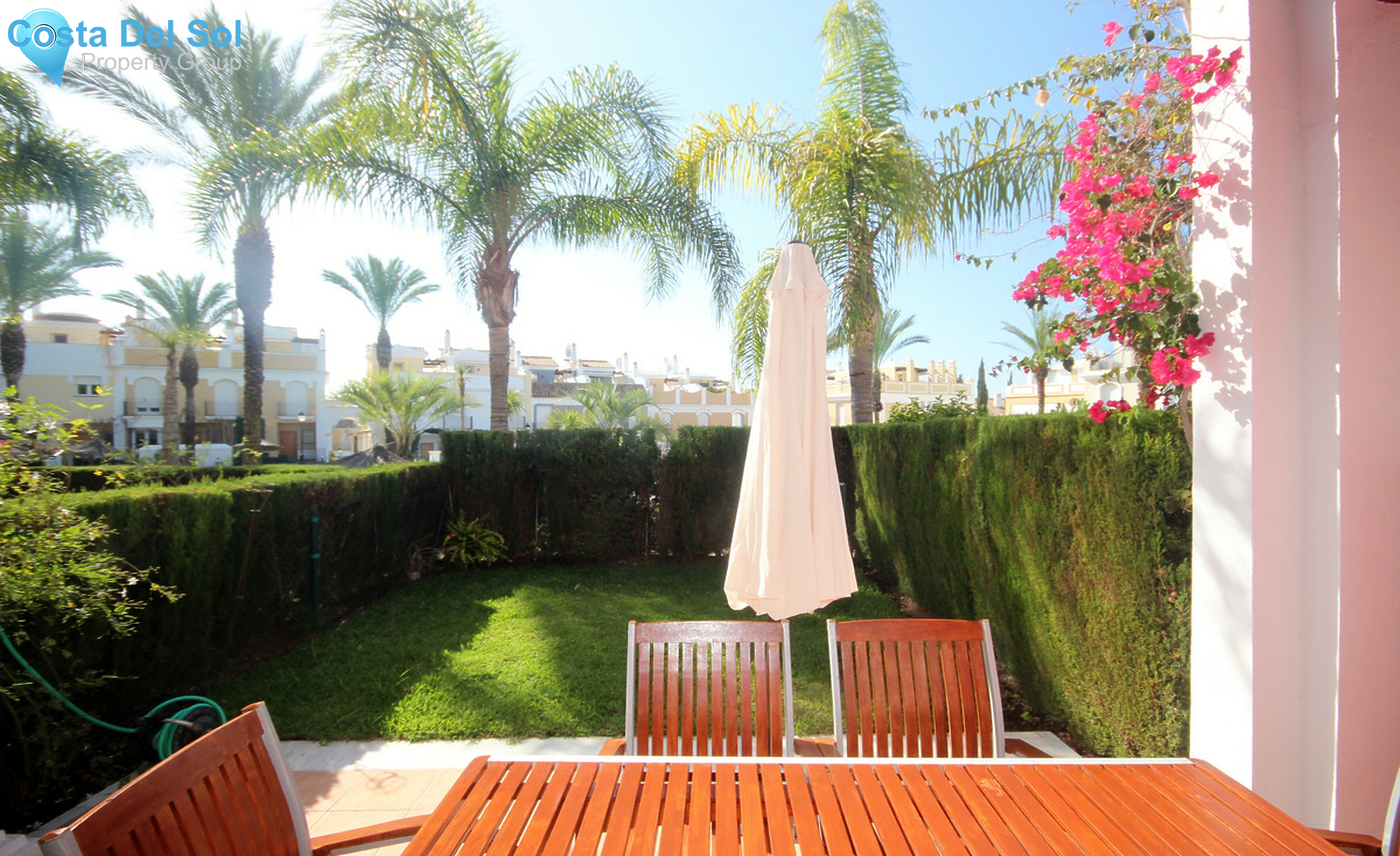 Townhouse in Bahía de Marbella-1299893