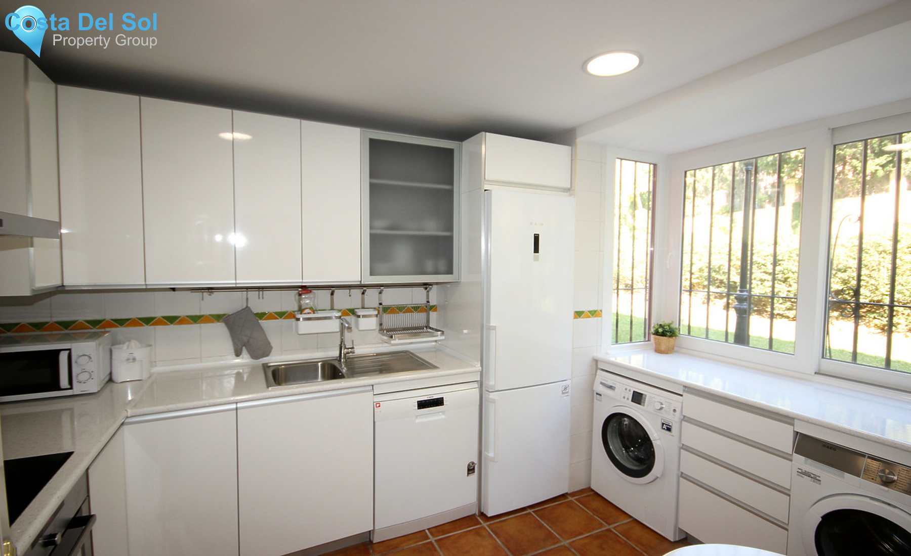 Townhouse in Bahía de Marbella-1299902