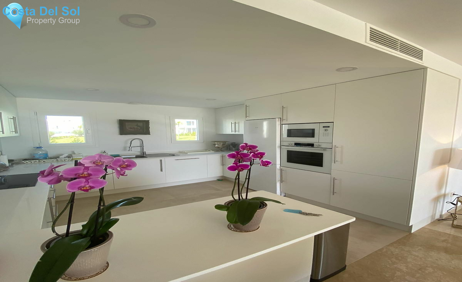 Townhouse in Calahonda-1395649
