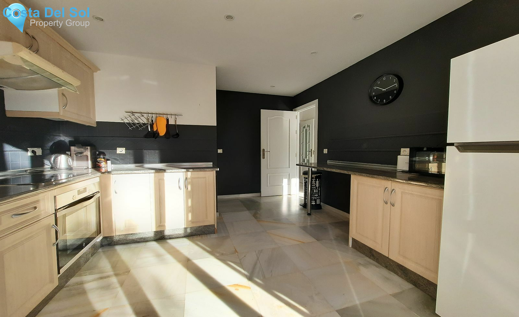 Townhouse in Calahonda-1531456