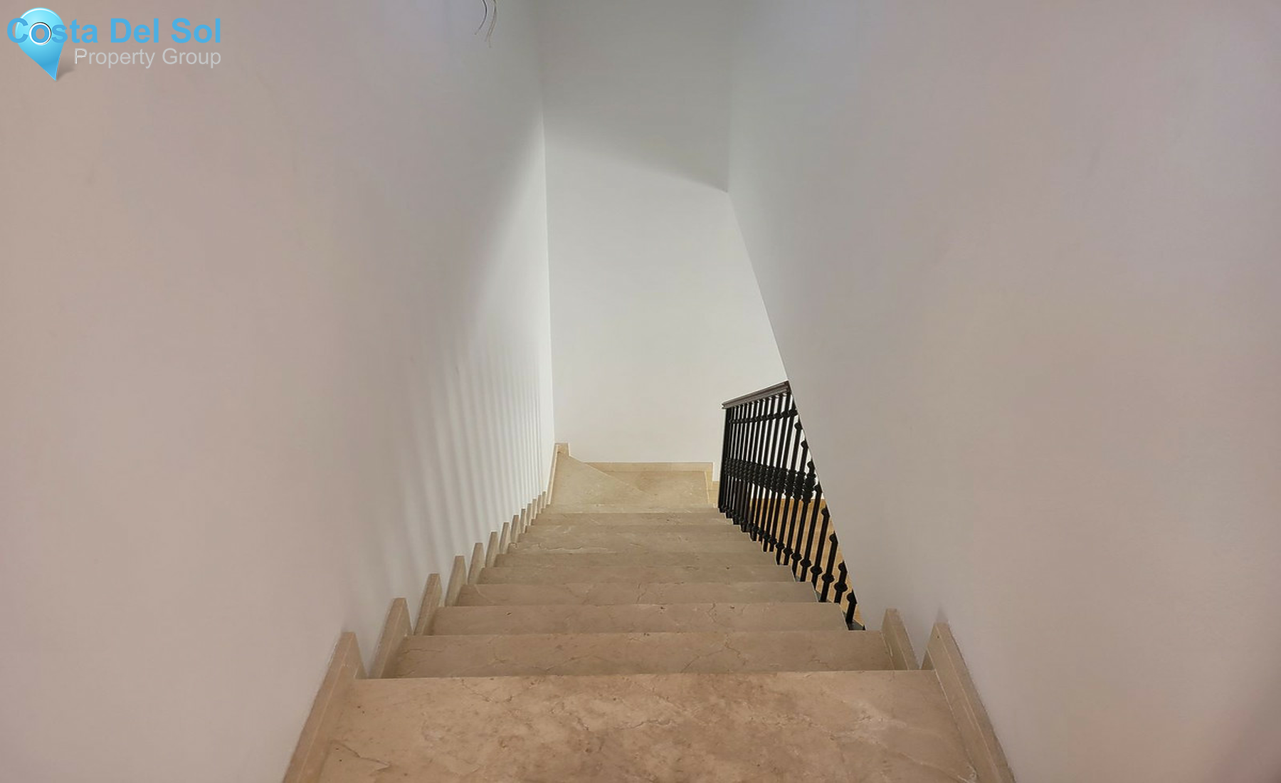 Townhouse in Coín-1412168
