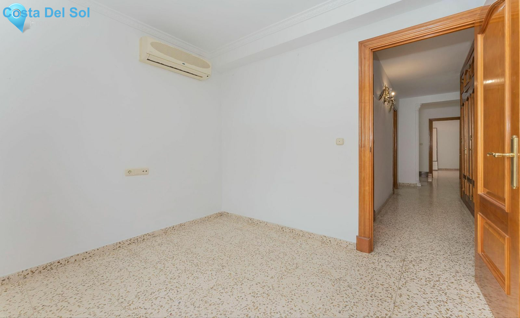 Townhouse in Coín-1138875