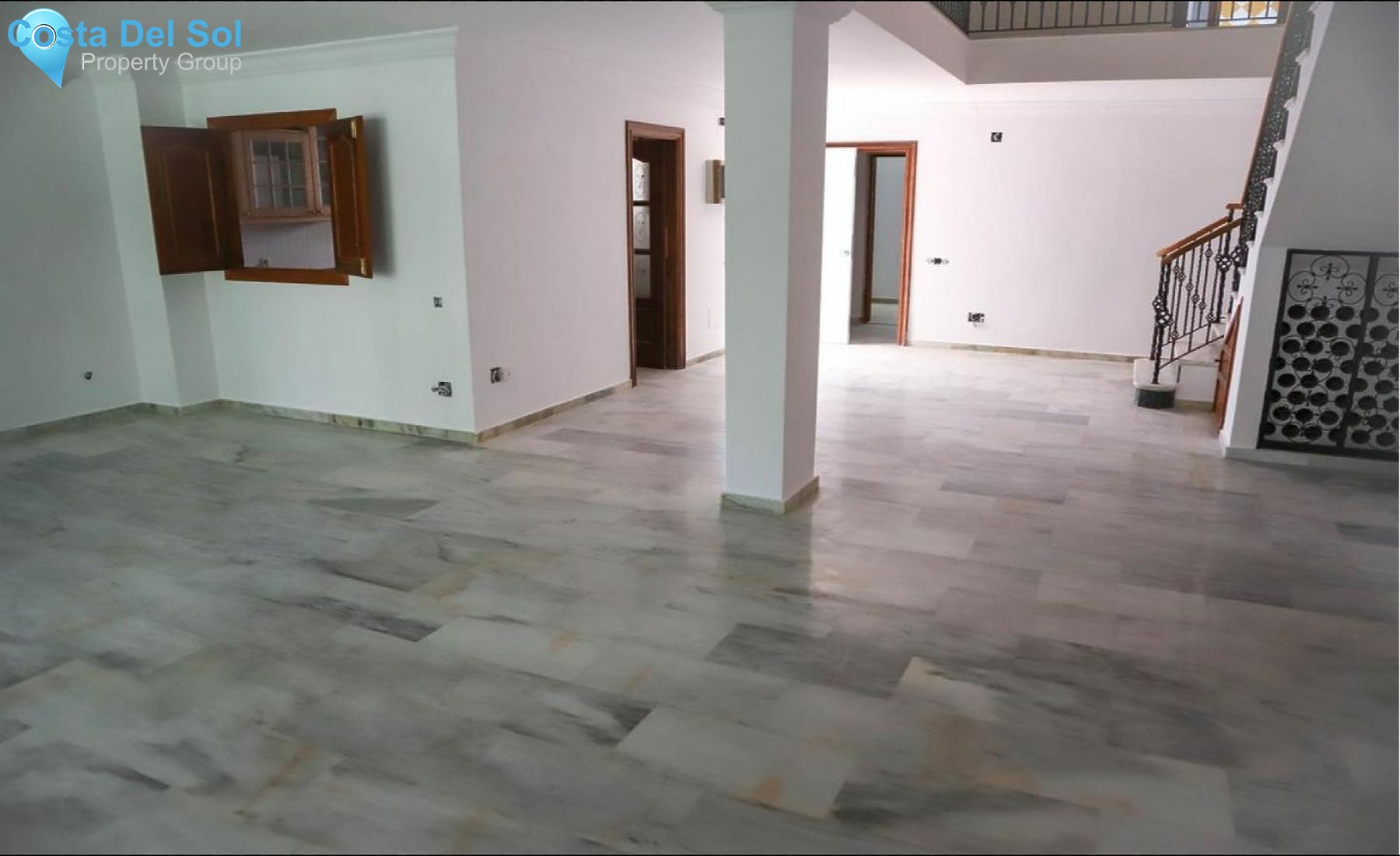 Townhouse in Diana Park-1146615