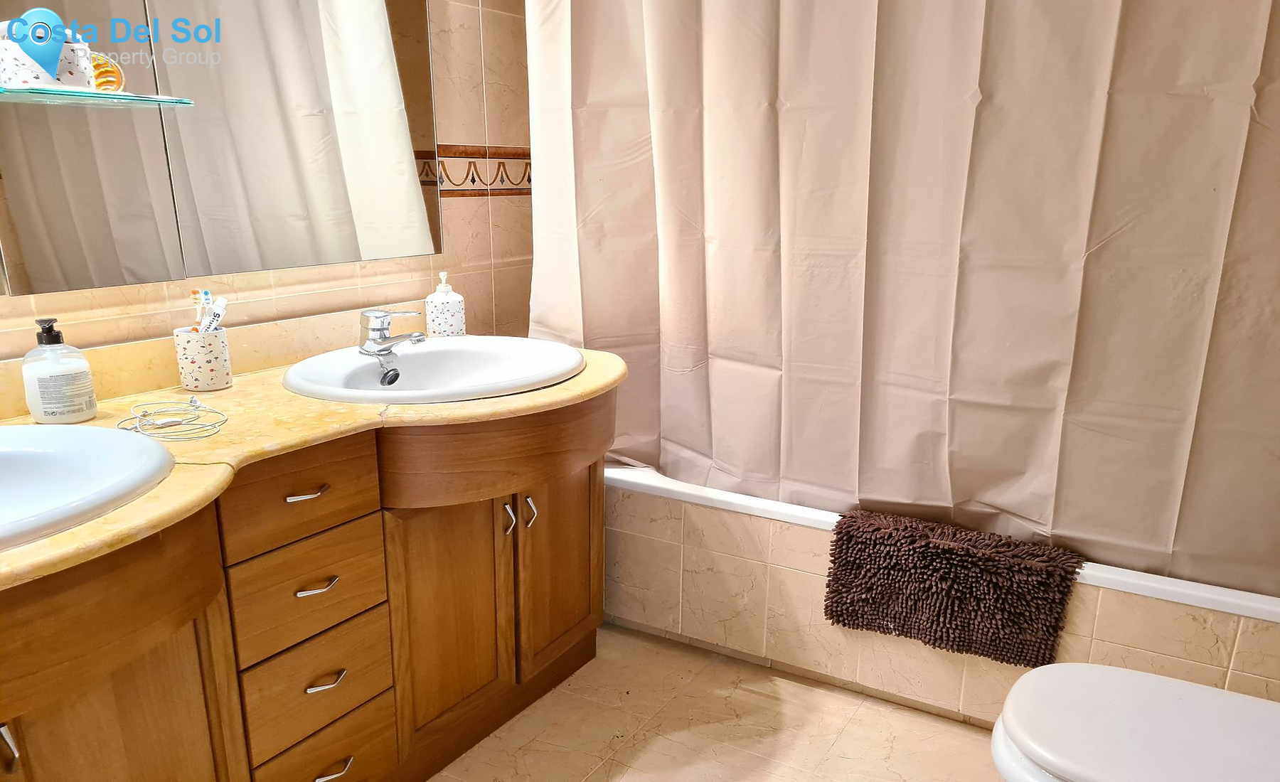 Townhouse in Diana Park-1446138