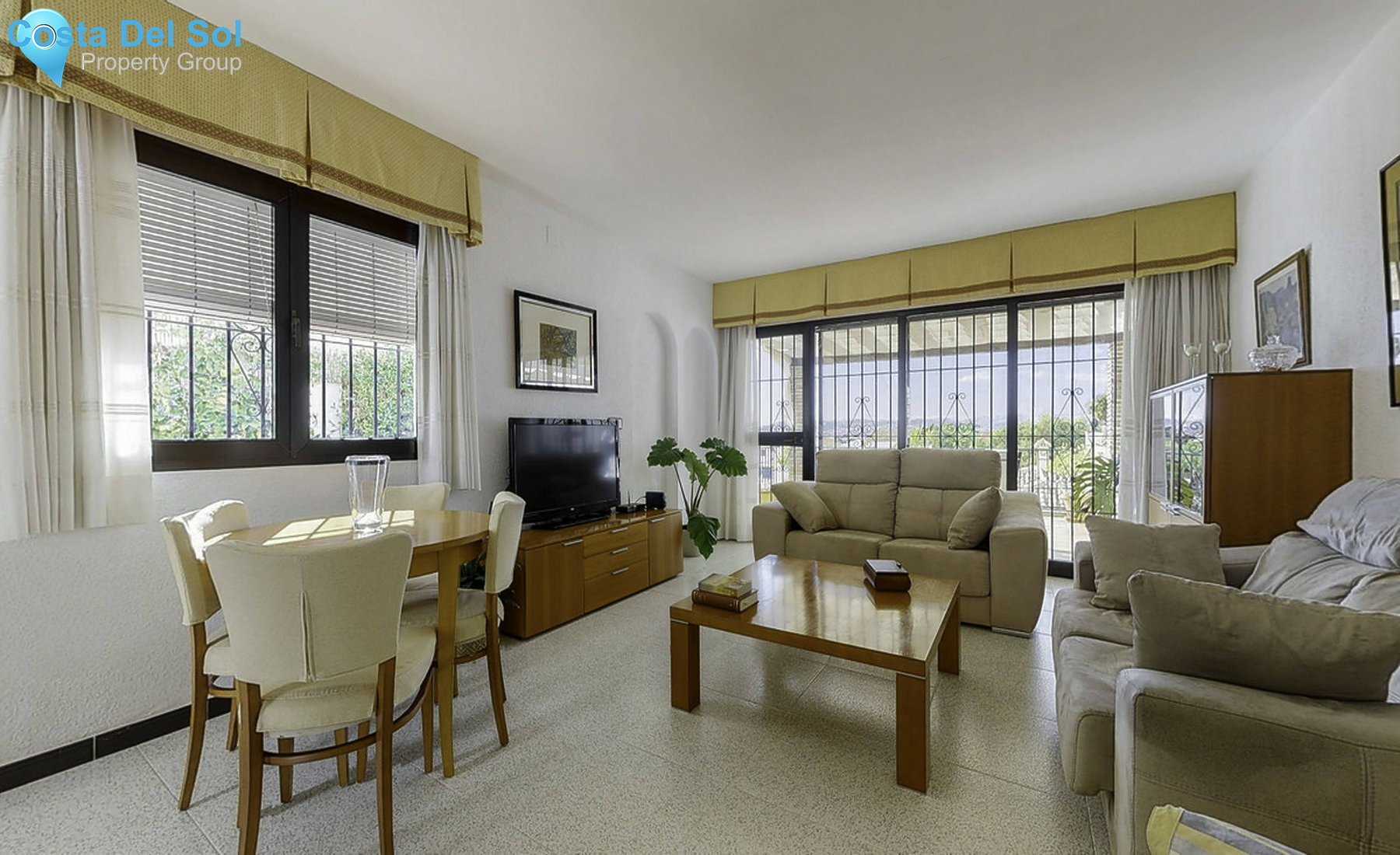 Townhouse in El Coto-1325946