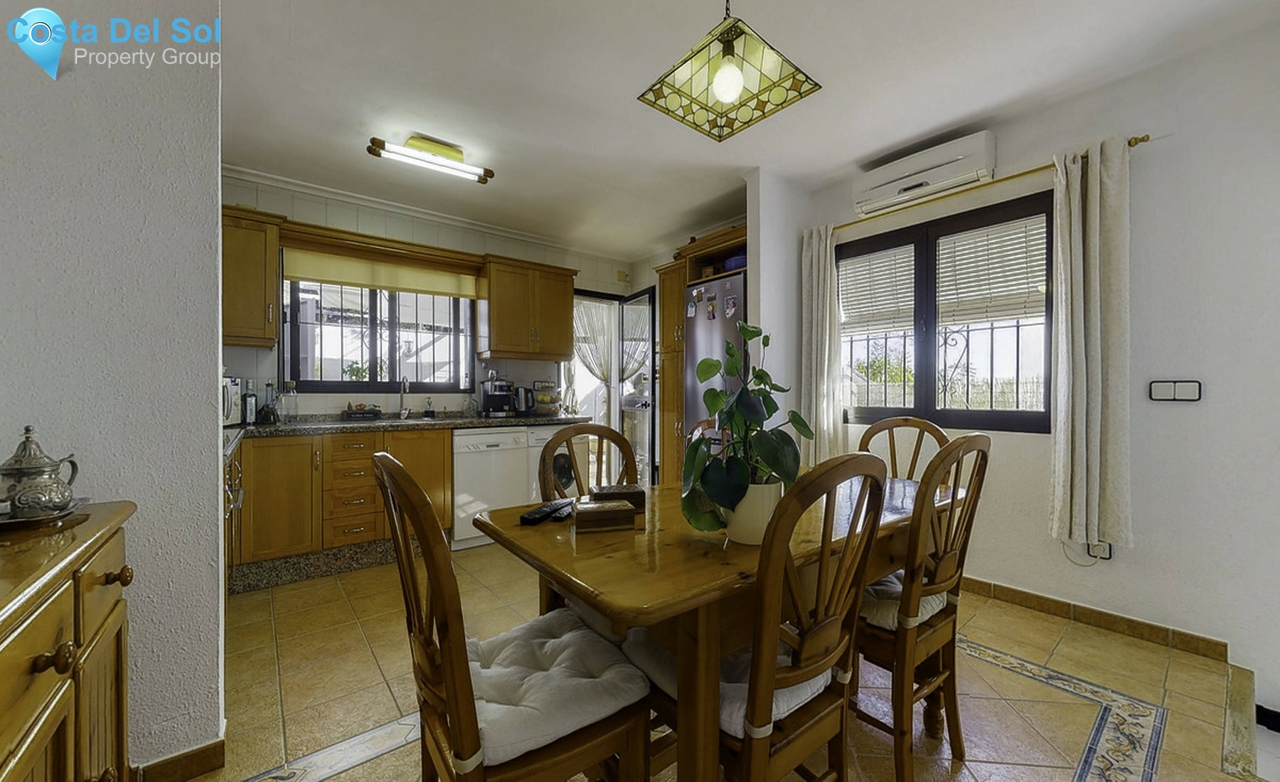 Townhouse in El Coto-1325940