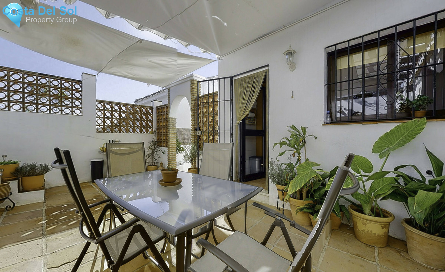 Townhouse in El Coto-1325944