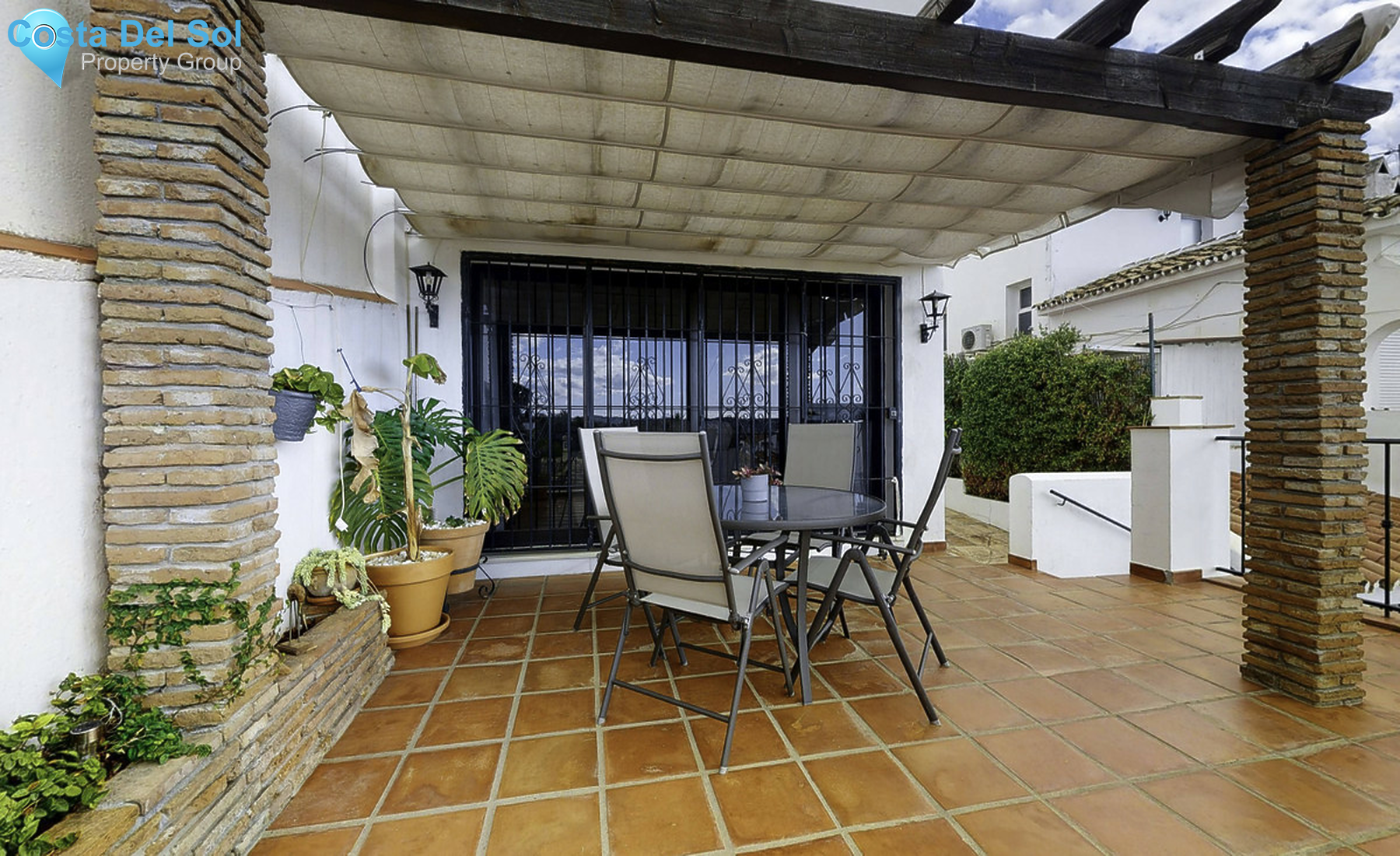 Townhouse in El Coto-697252