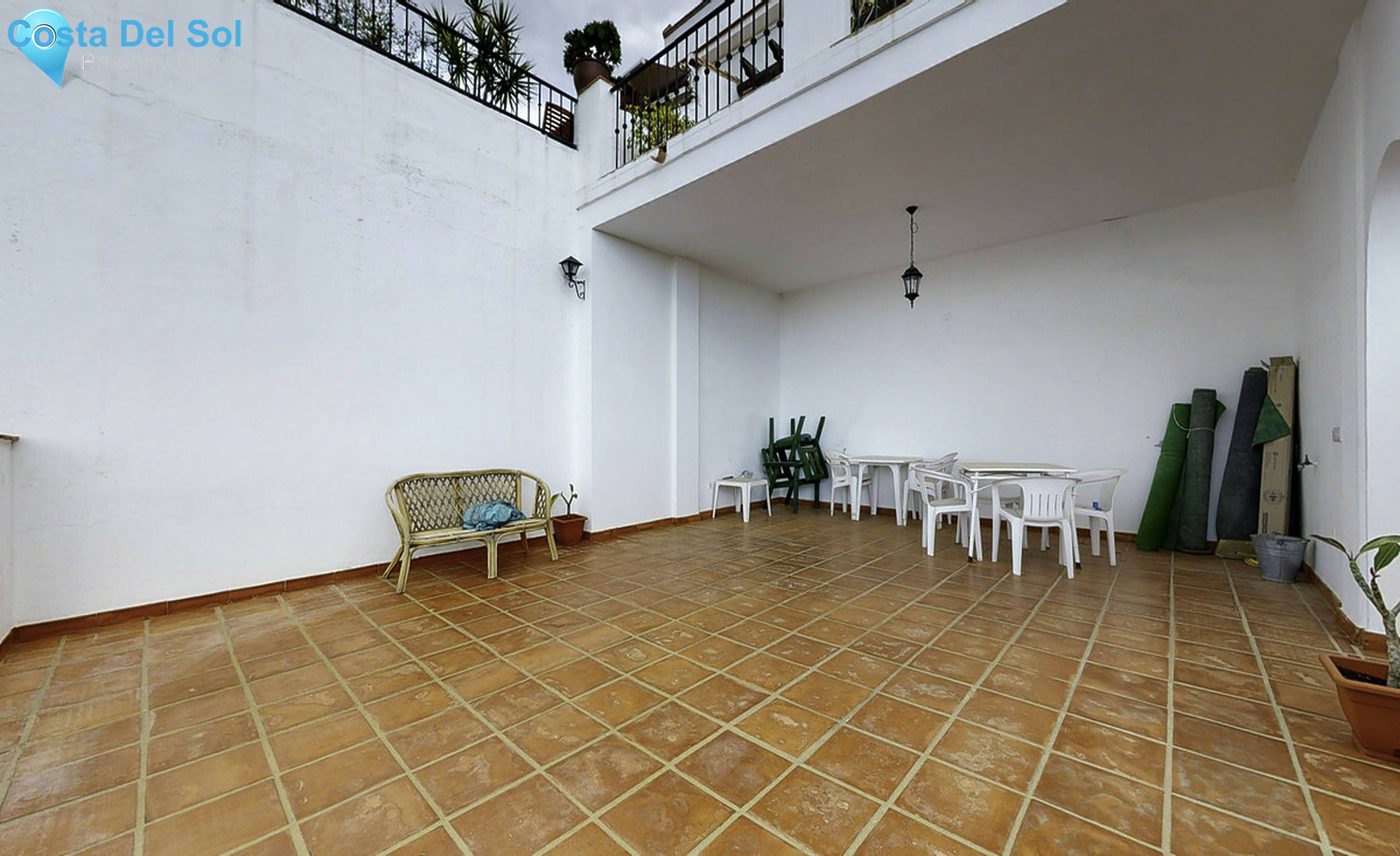 Townhouse in El Coto-697256
