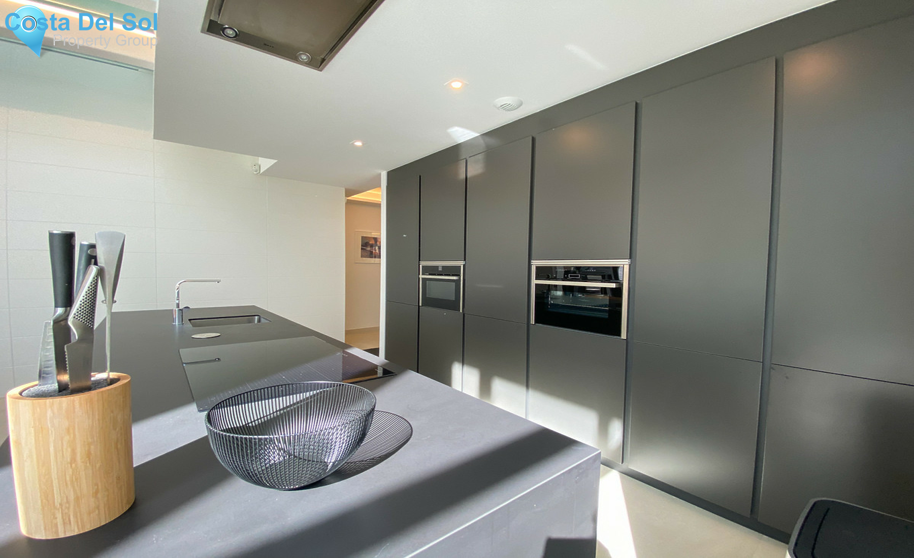 Townhouse in Estepona-723303