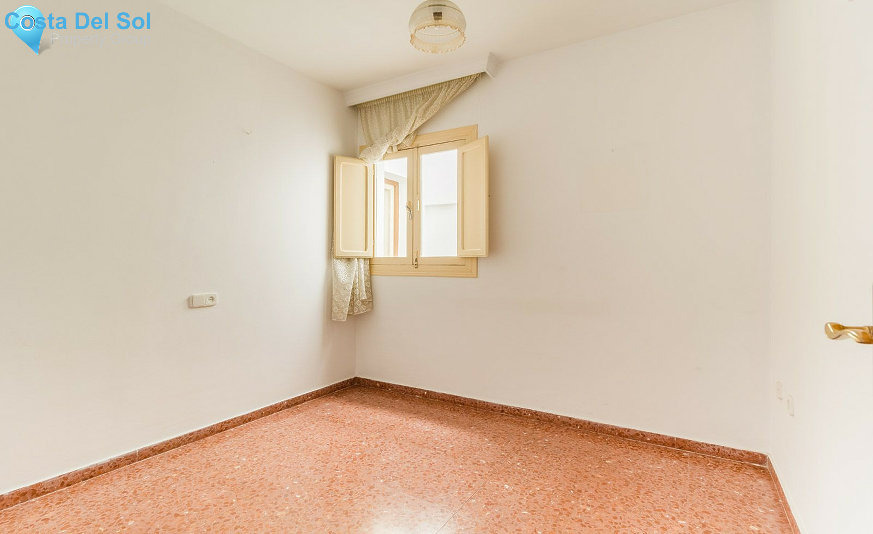 Townhouse in Estepona-1365505