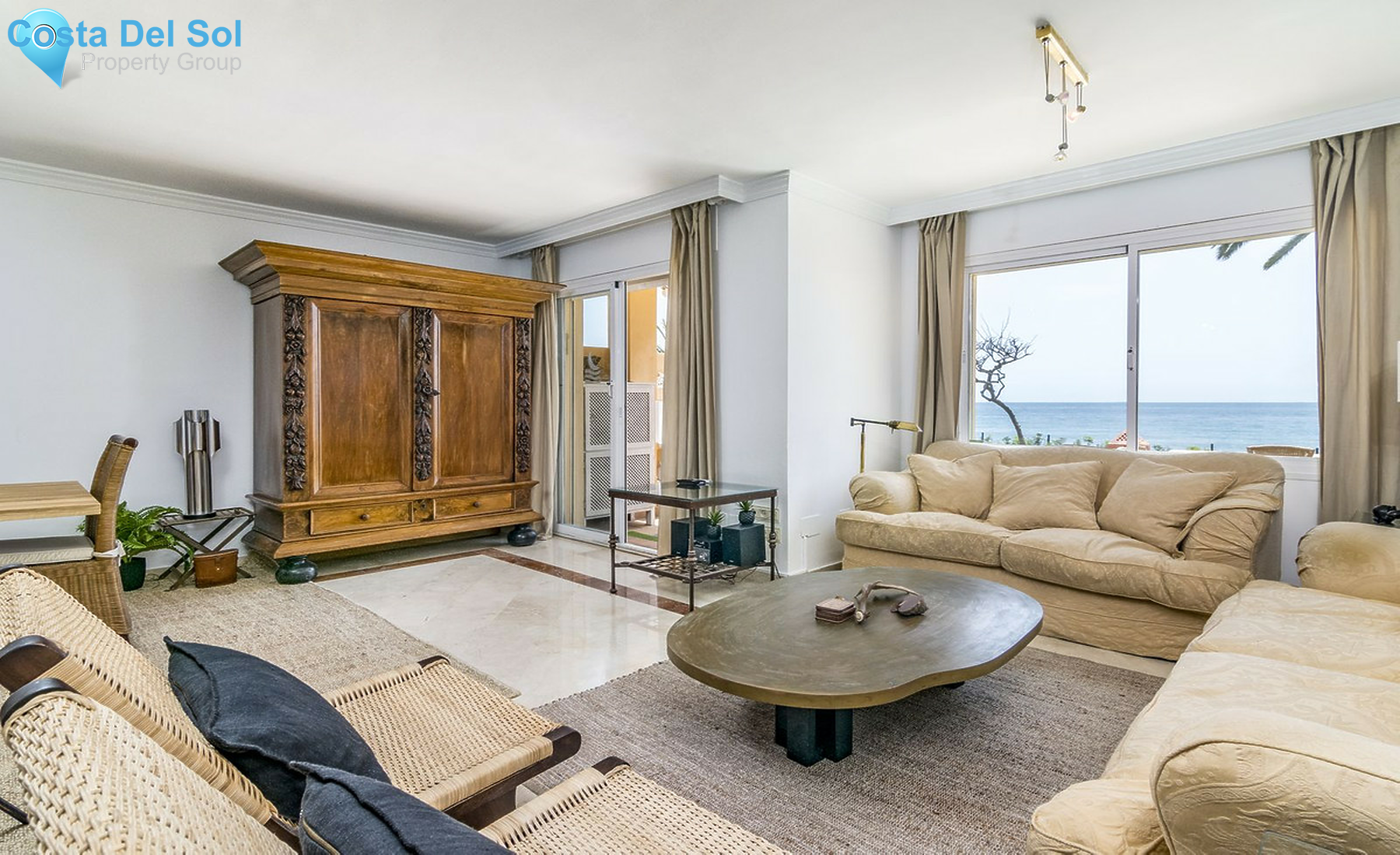 Townhouse in Estepona-1404741