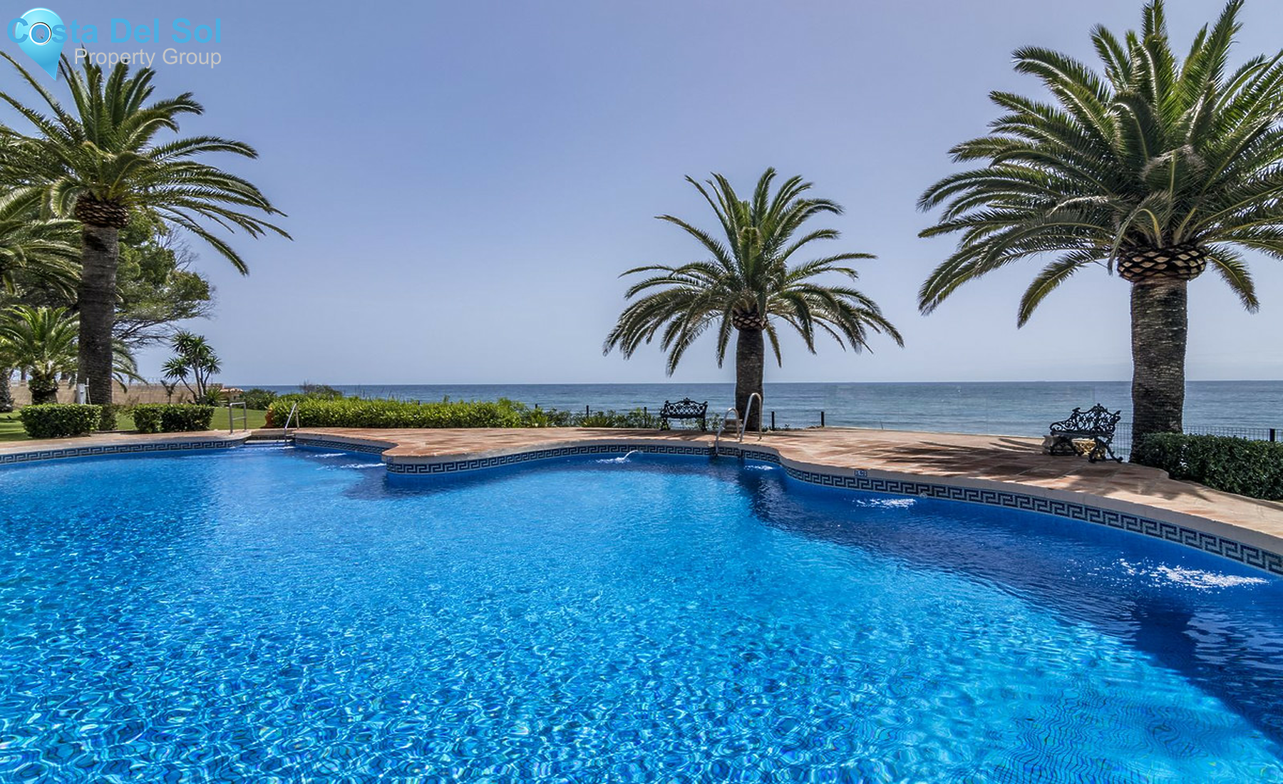 Townhouse in Estepona-1404732