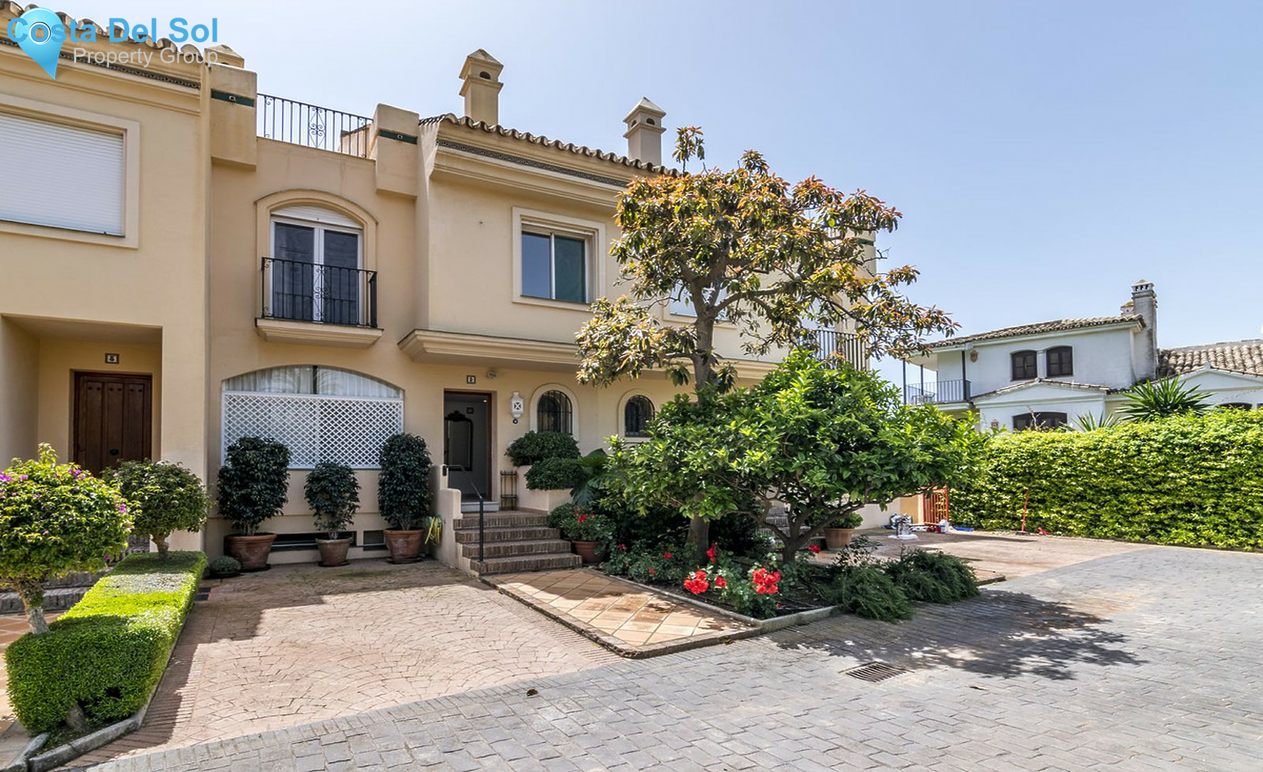 Townhouse in Estepona-1404735