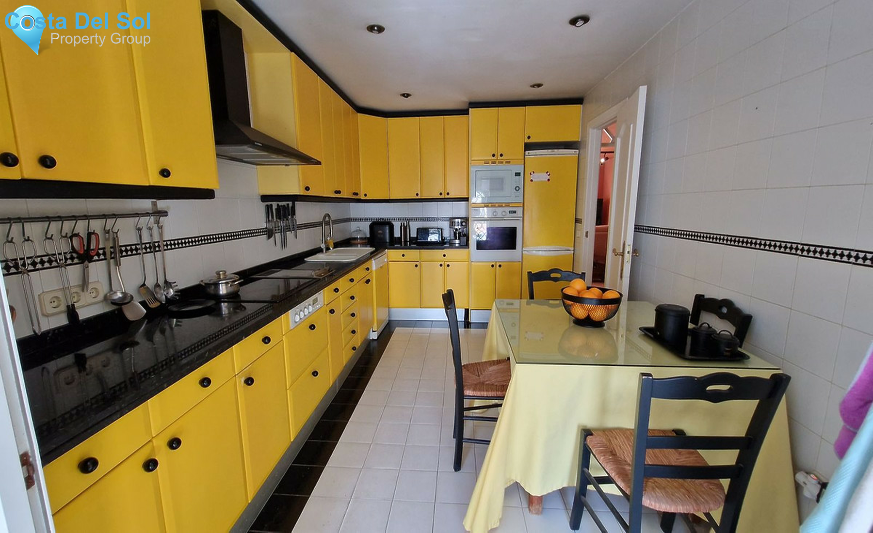 Townhouse in Estepona-1509872