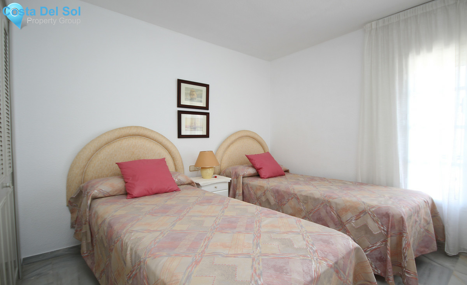 Townhouse in Estepona-1527854