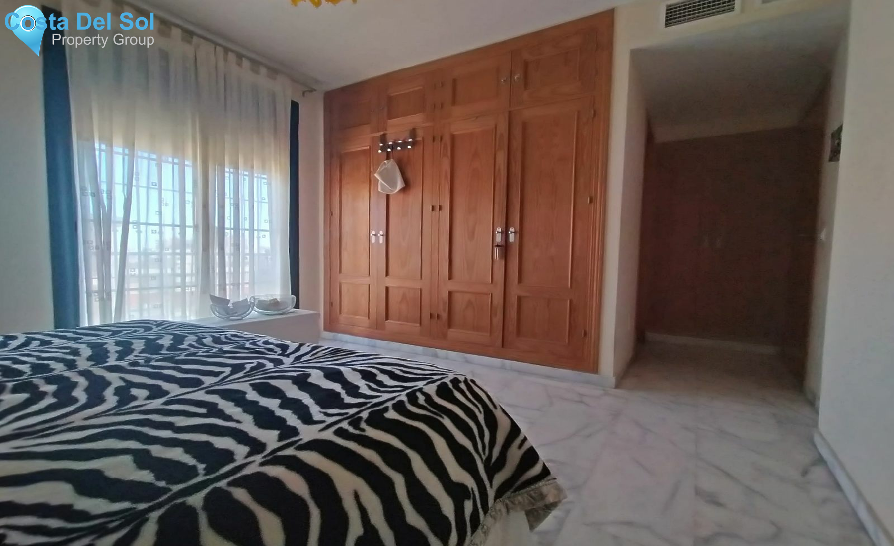 Townhouse in Estepona-1139932