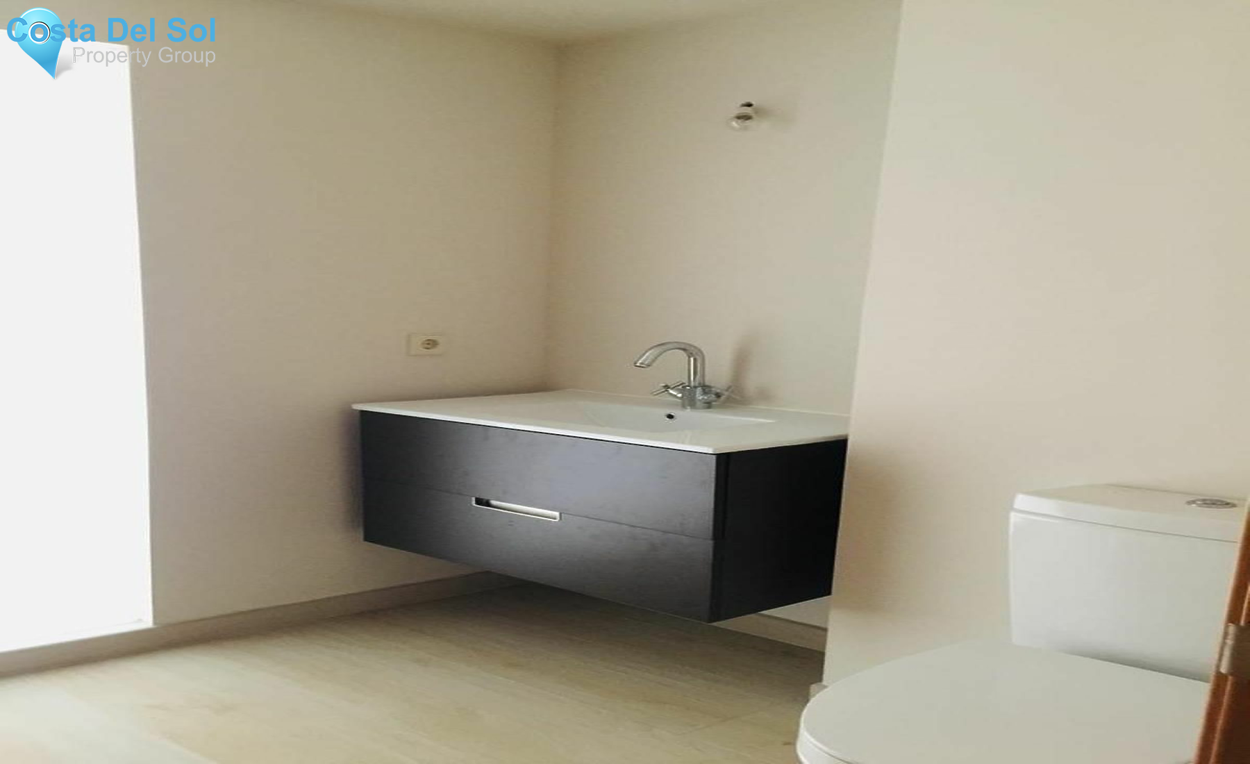 Townhouse in Estepona-1215635