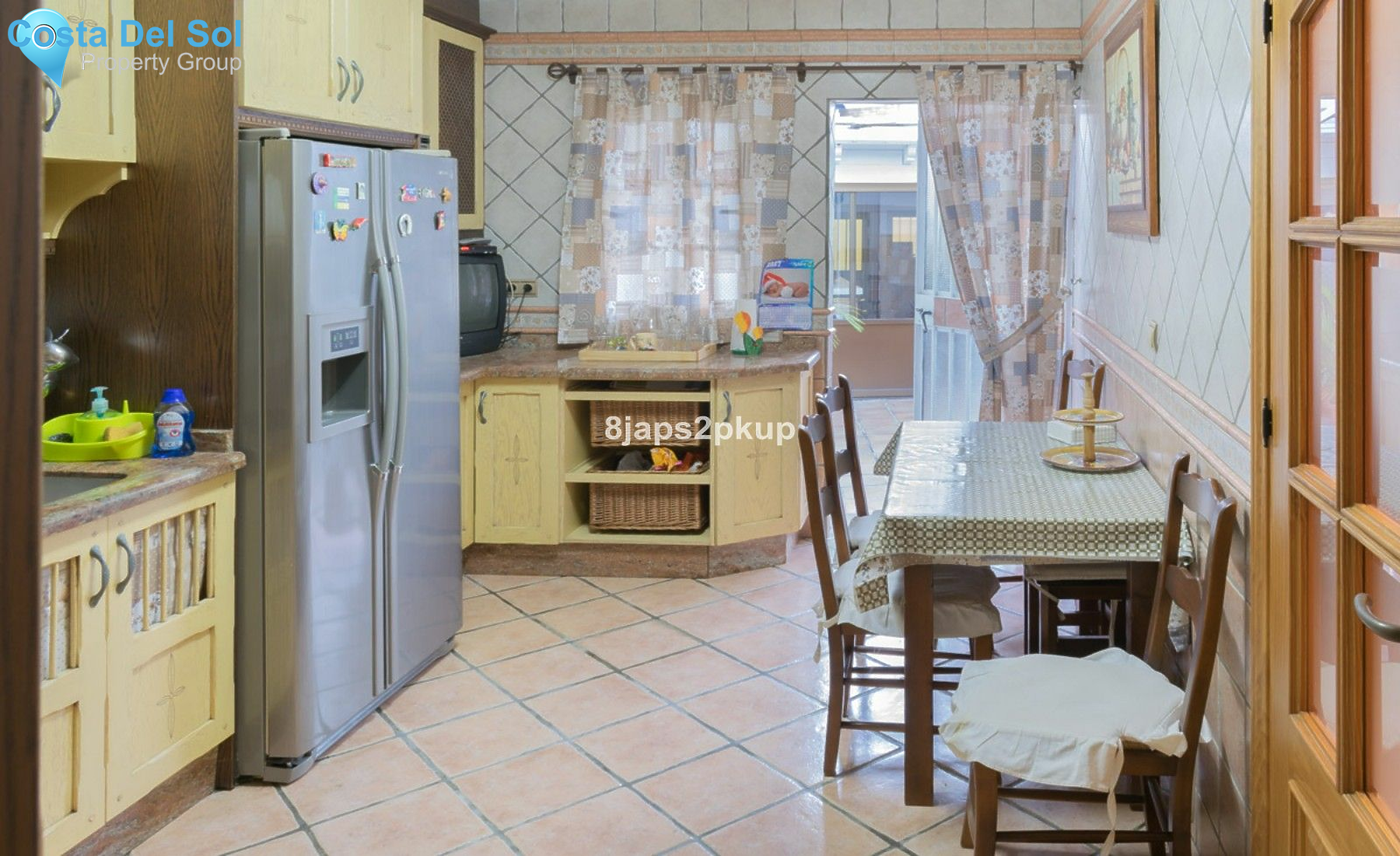 Townhouse in Estepona-1220484