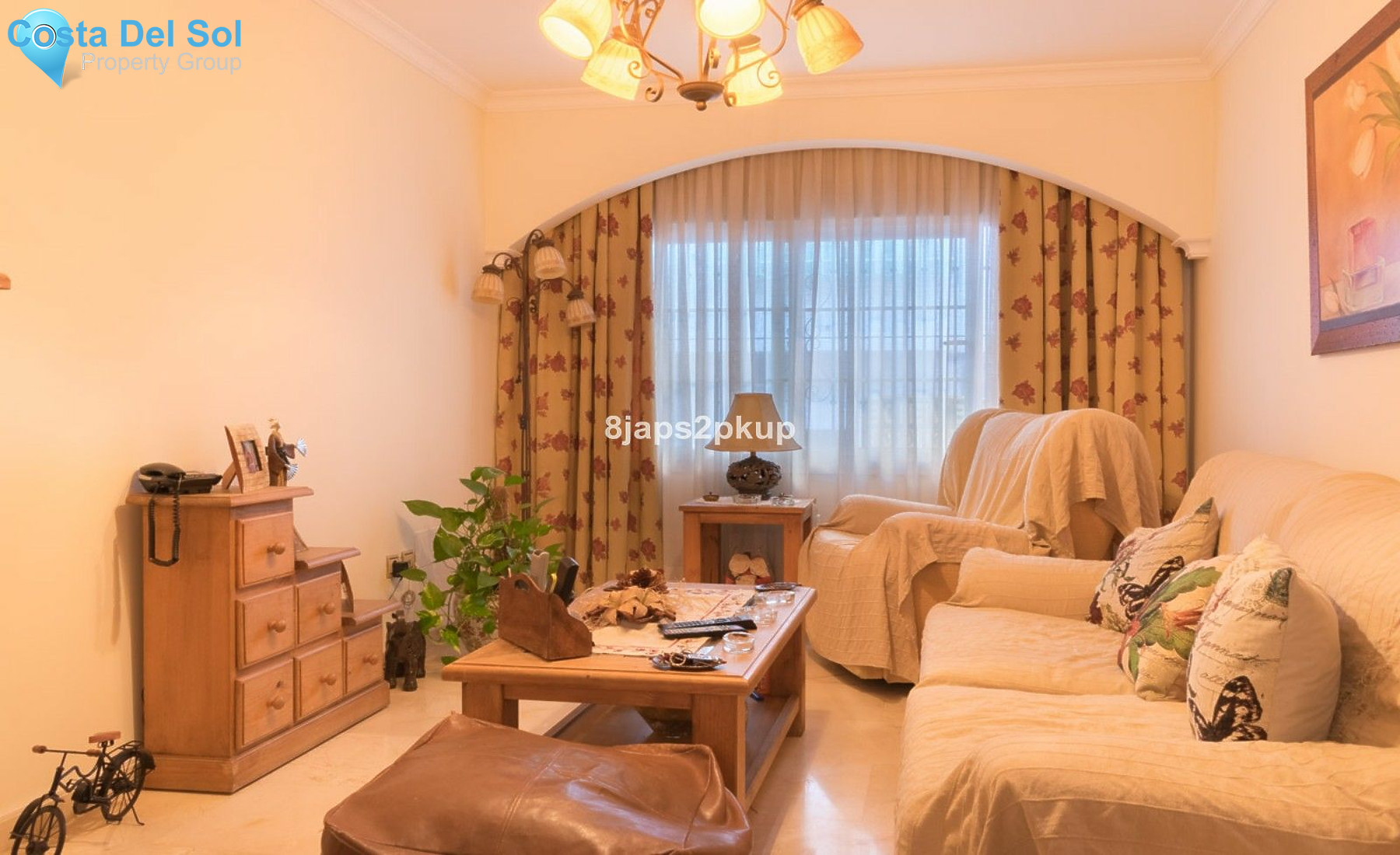 Townhouse in Estepona-1220490
