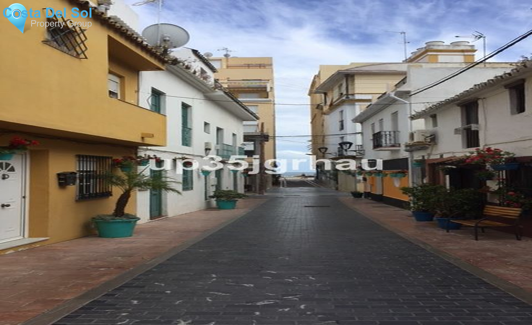 Townhouse in Estepona-1400542
