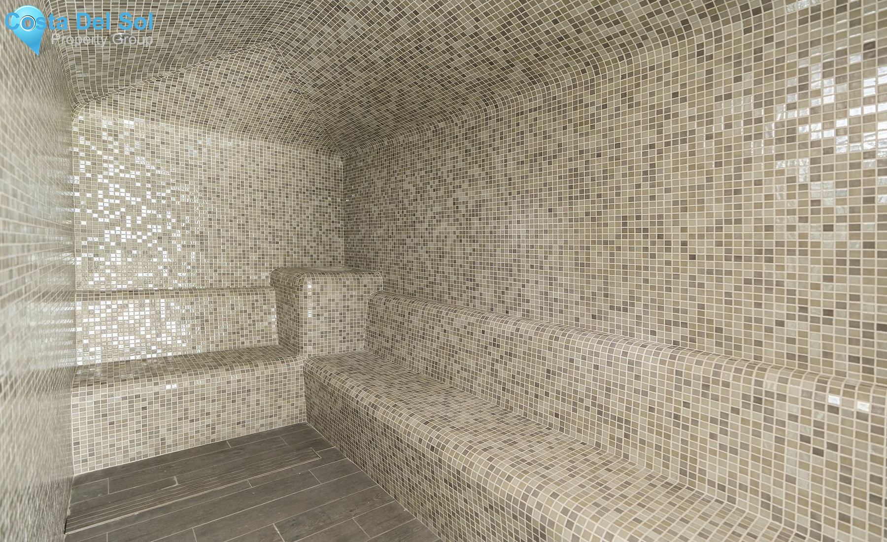 Townhouse in Estepona-1427527