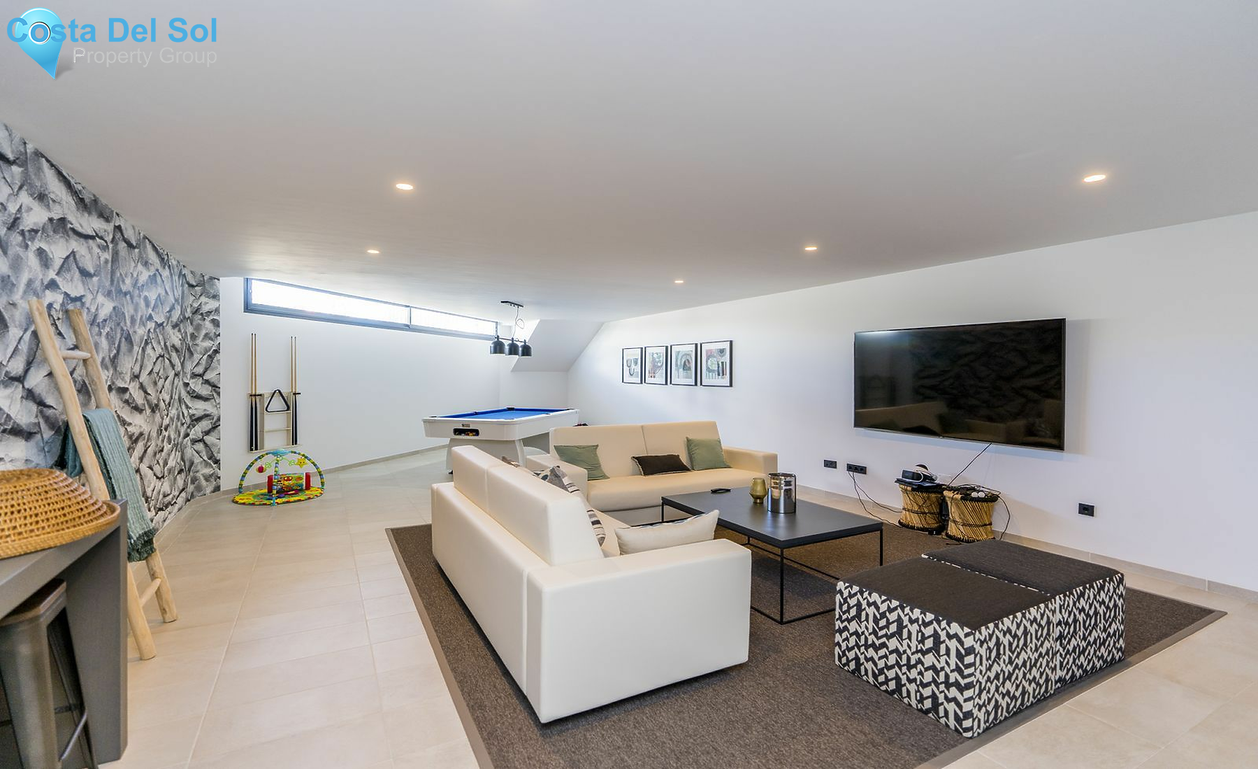 Townhouse in Estepona-1427531