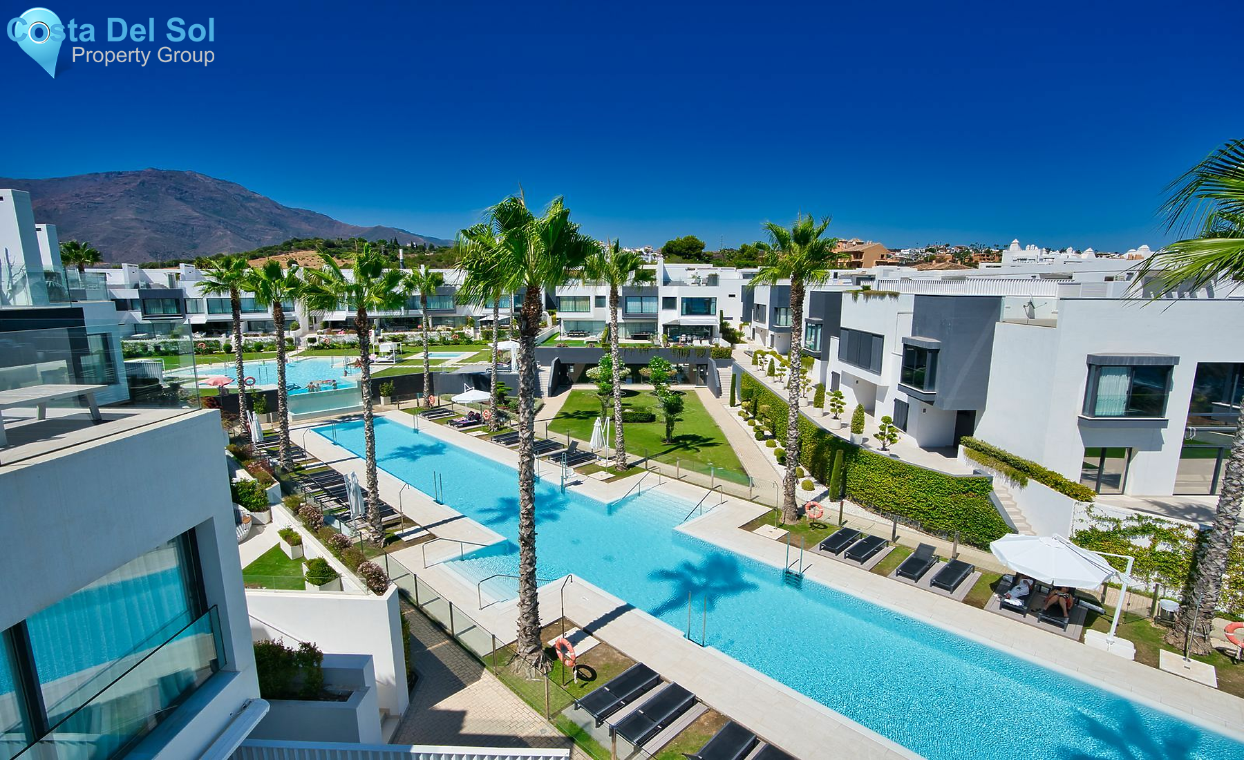 Townhouse in Estepona-1427518