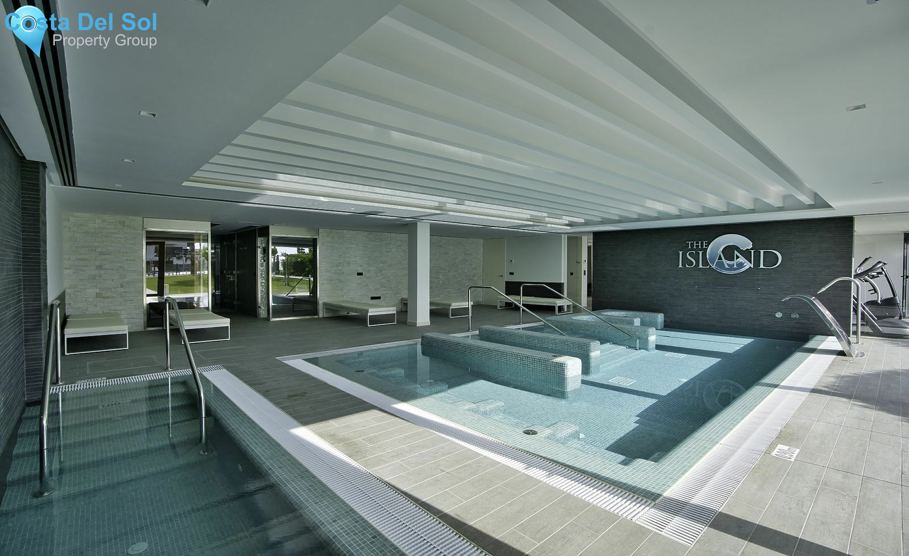 Townhouse in Estepona-1427523