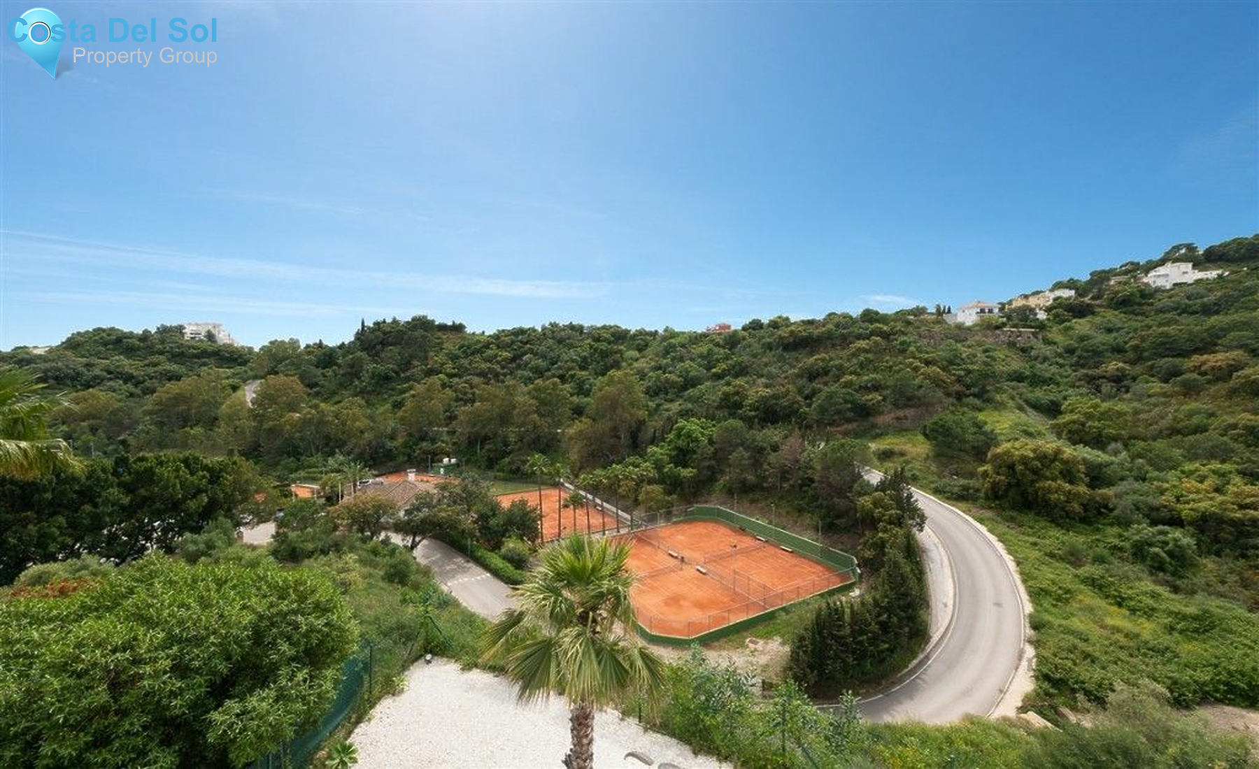 Townhouse in Estepona-1443622