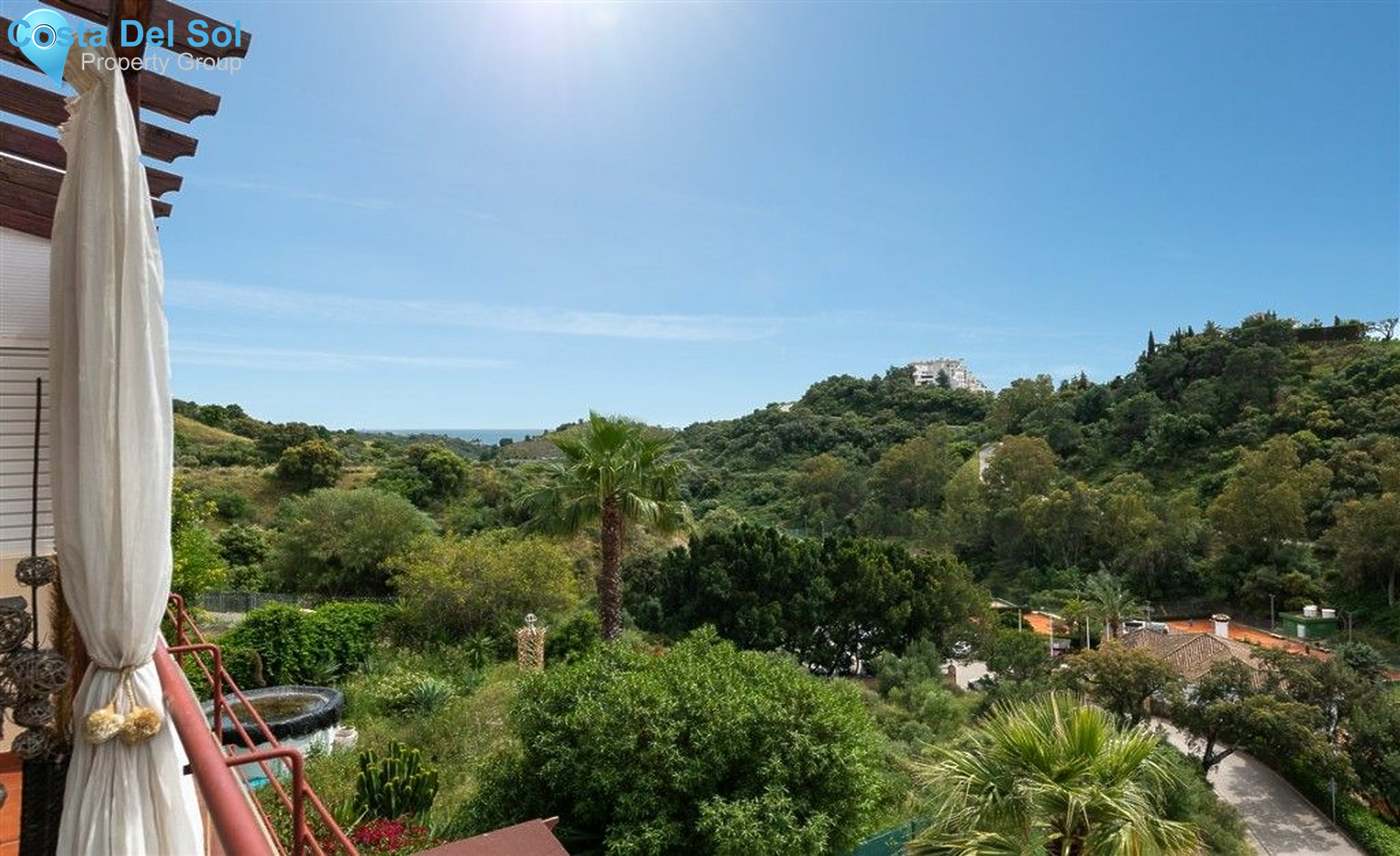 Townhouse in Estepona-1443623