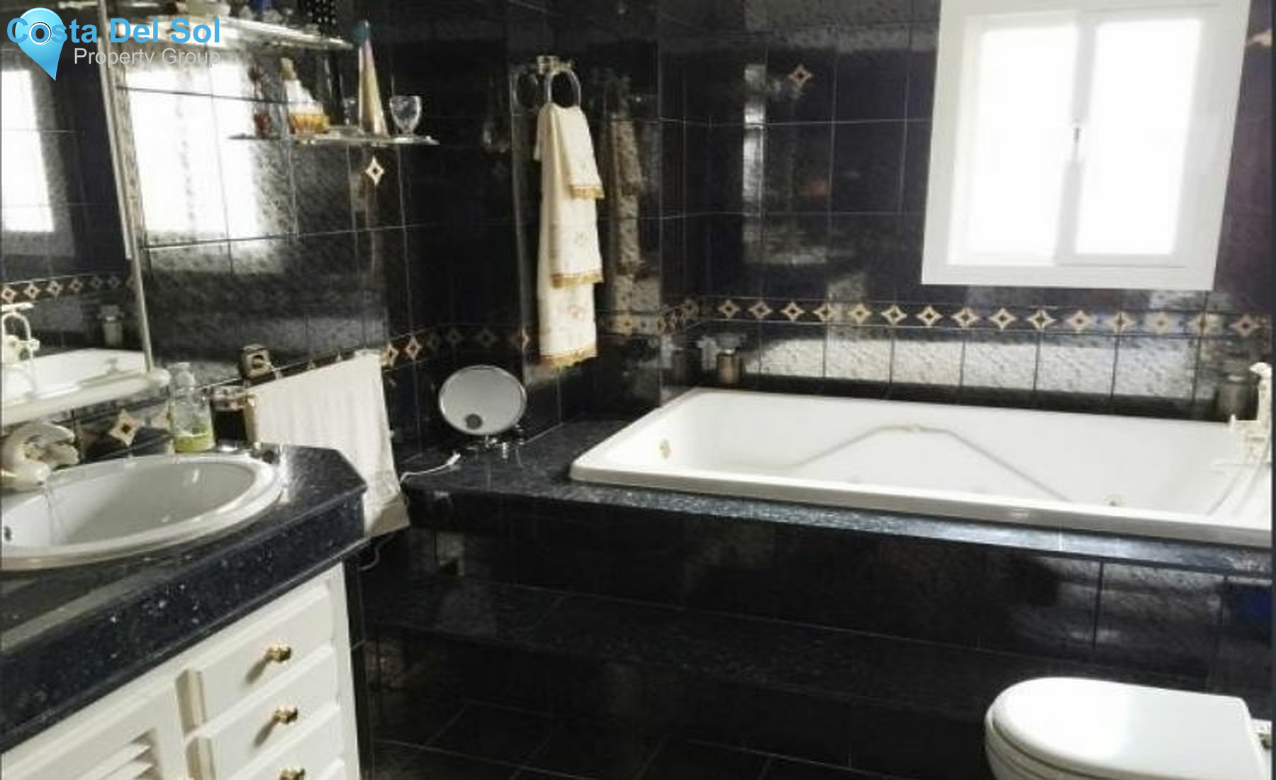 Townhouse in Estepona-1471695